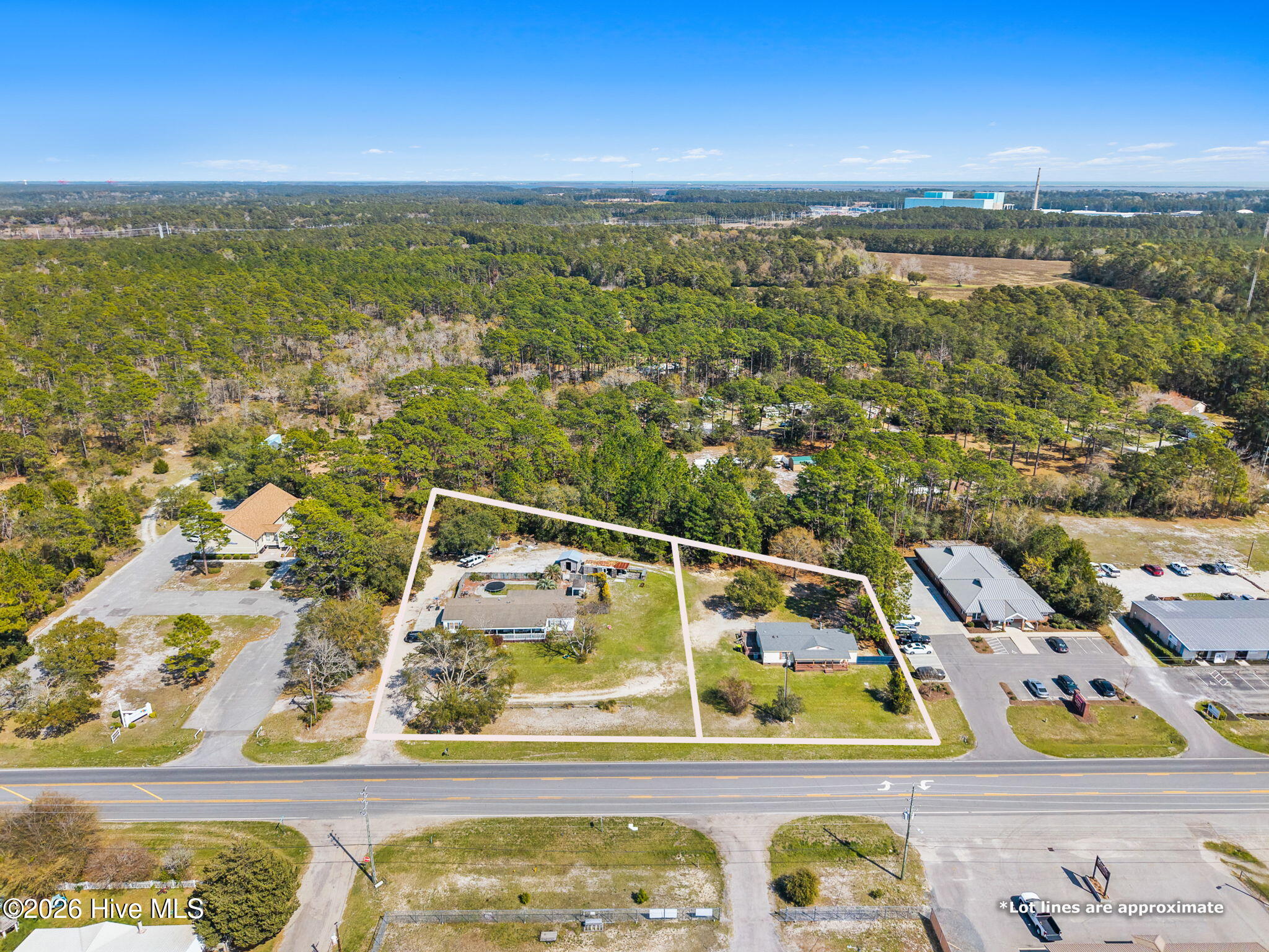 8094-8096 River Road SE