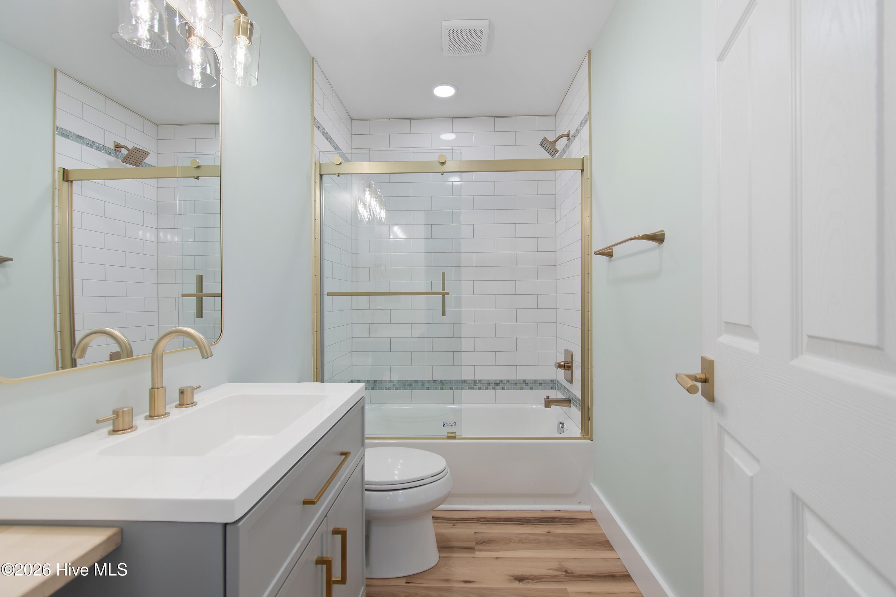 6328 Tolman Street SW