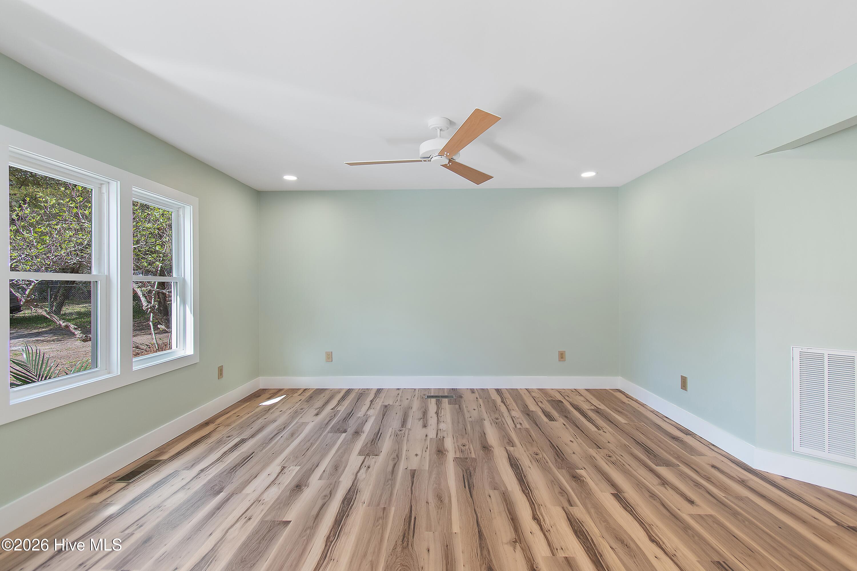 6328 Tolman Street SW