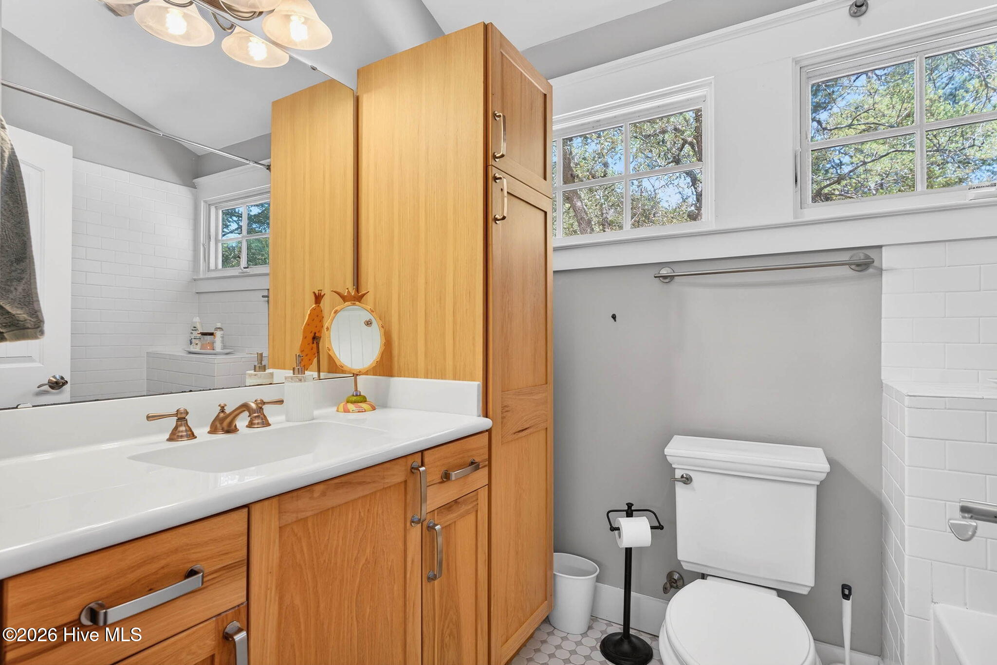 6243 Cottage Creek Road