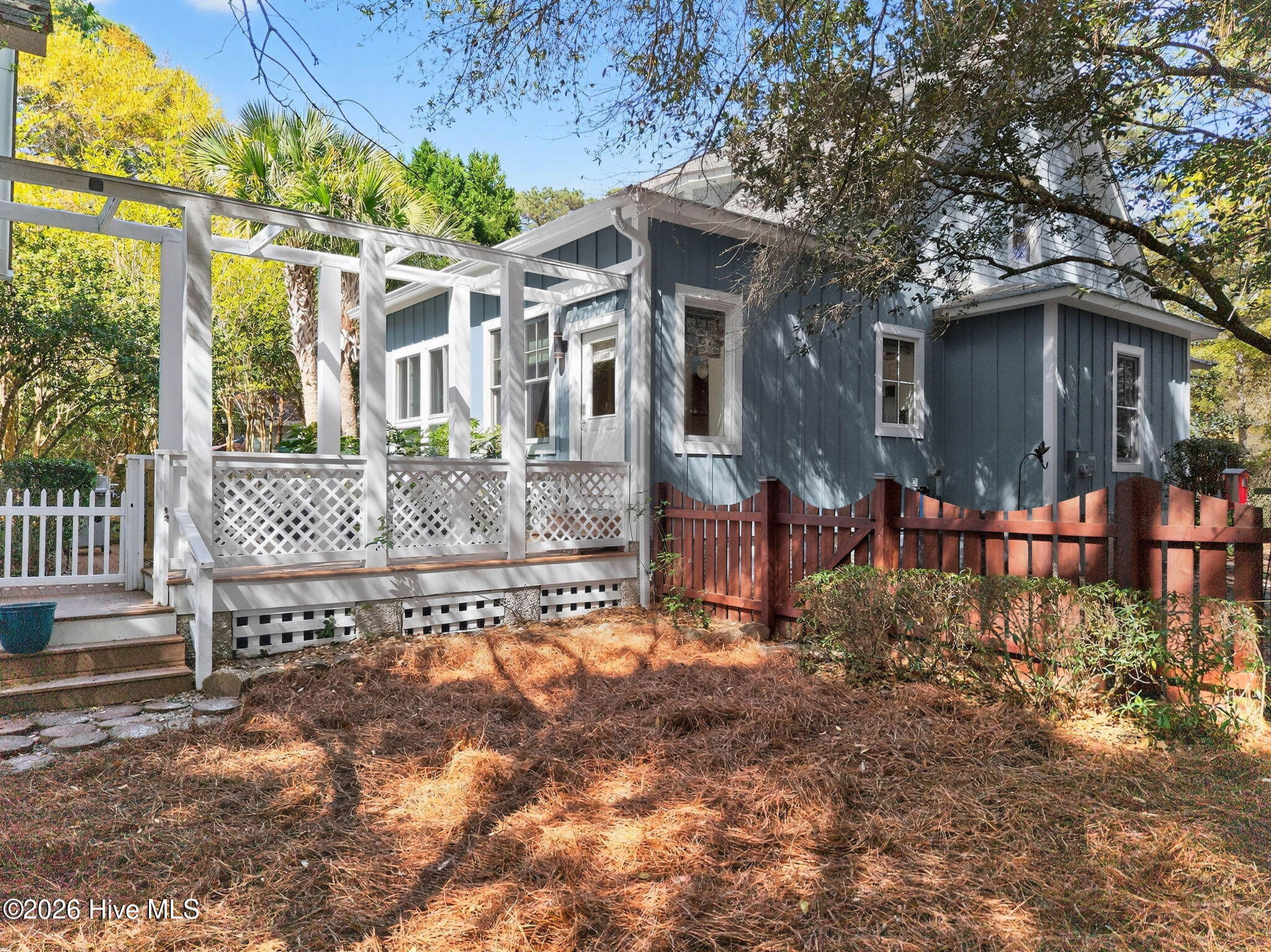 6243 Cottage Creek Road