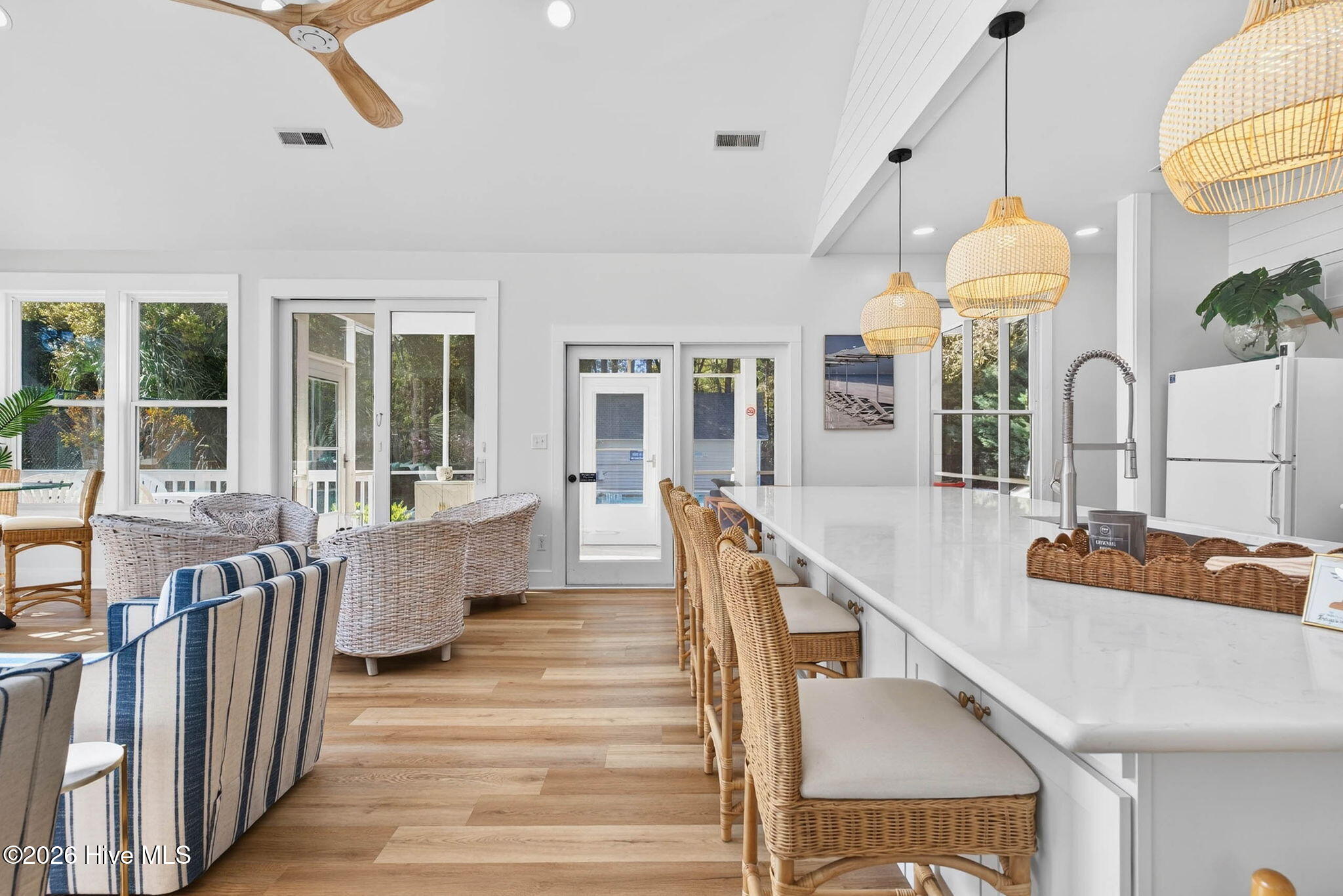 6243 Cottage Creek Road