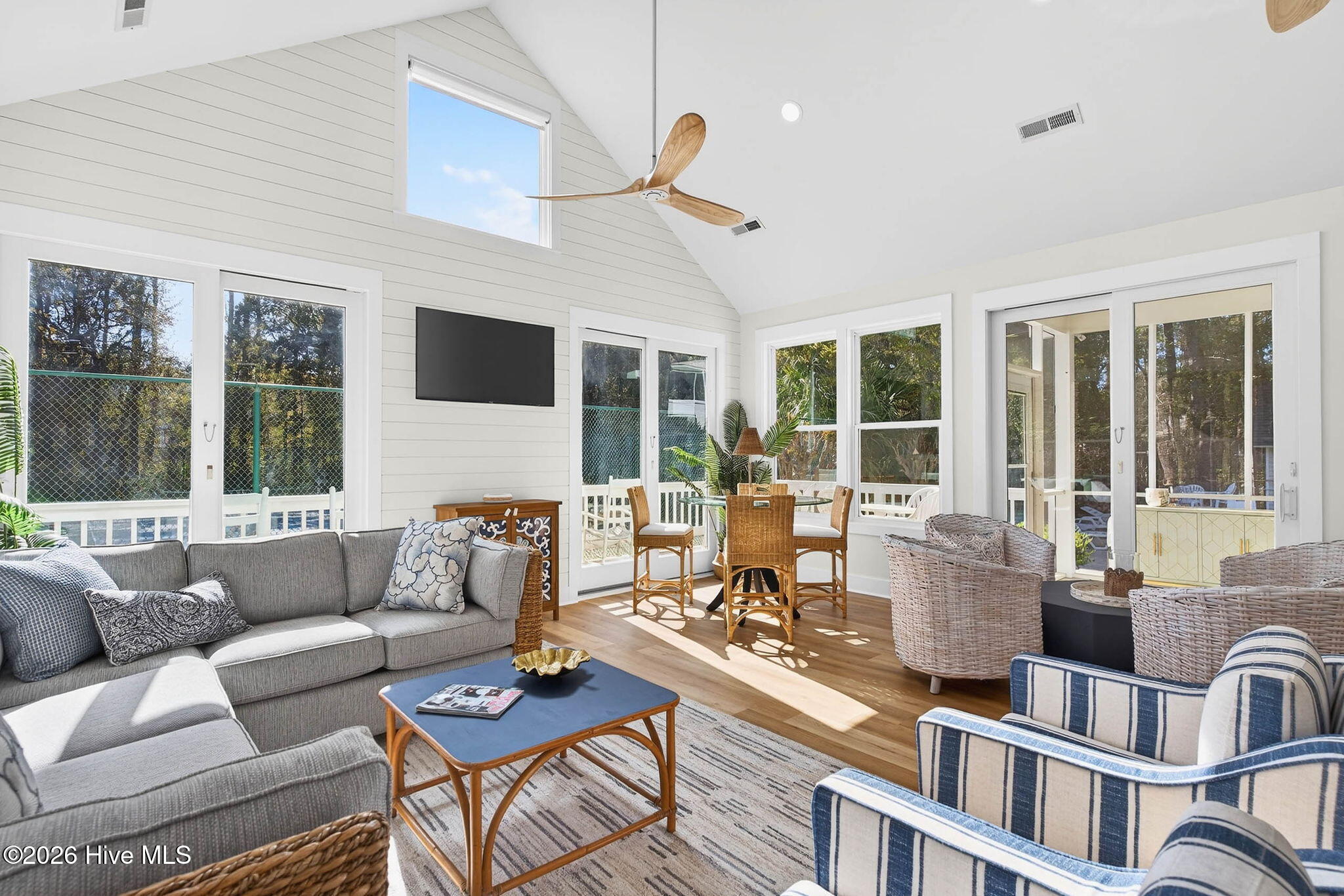 6243 Cottage Creek Road