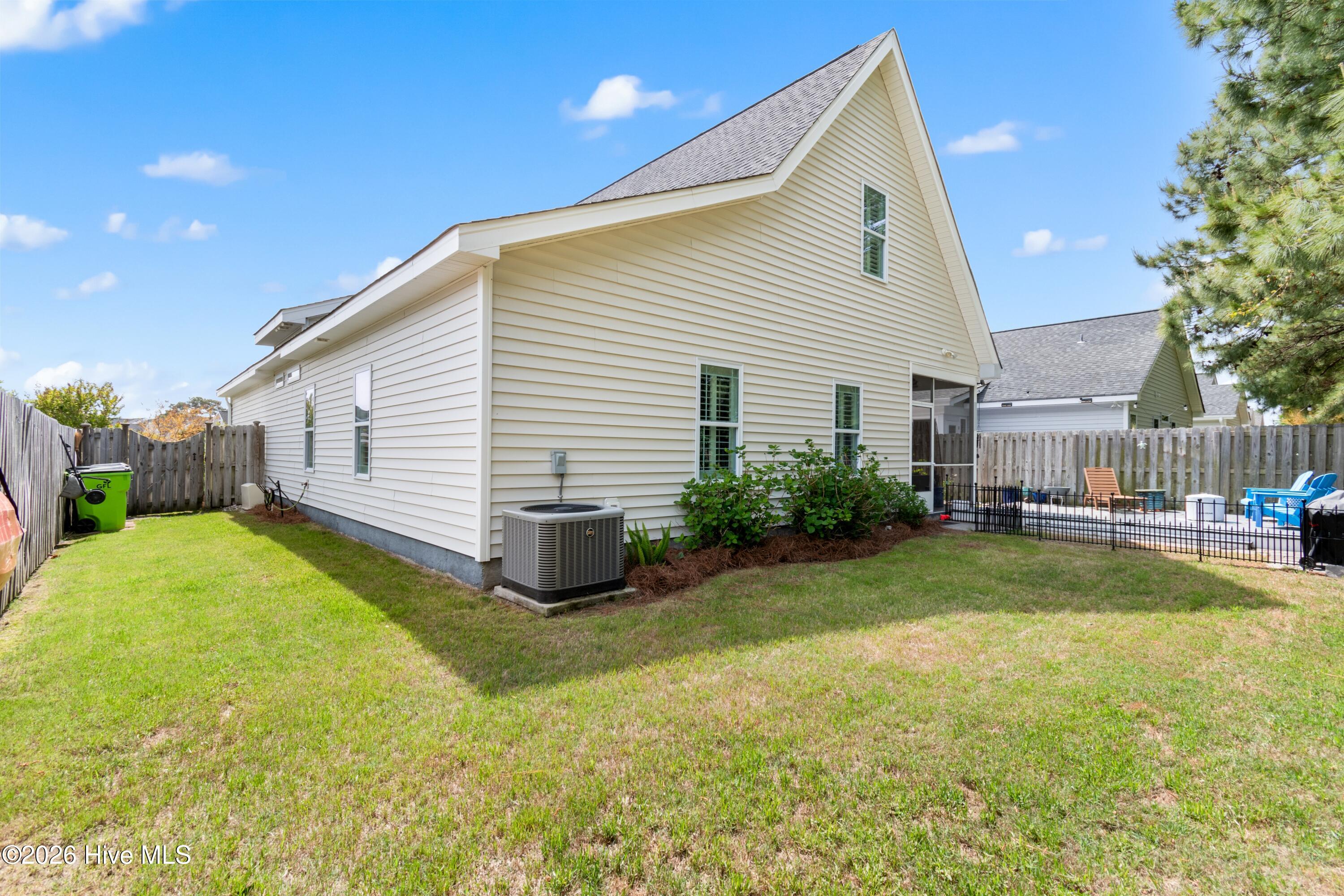 4463 Willow Moss Way