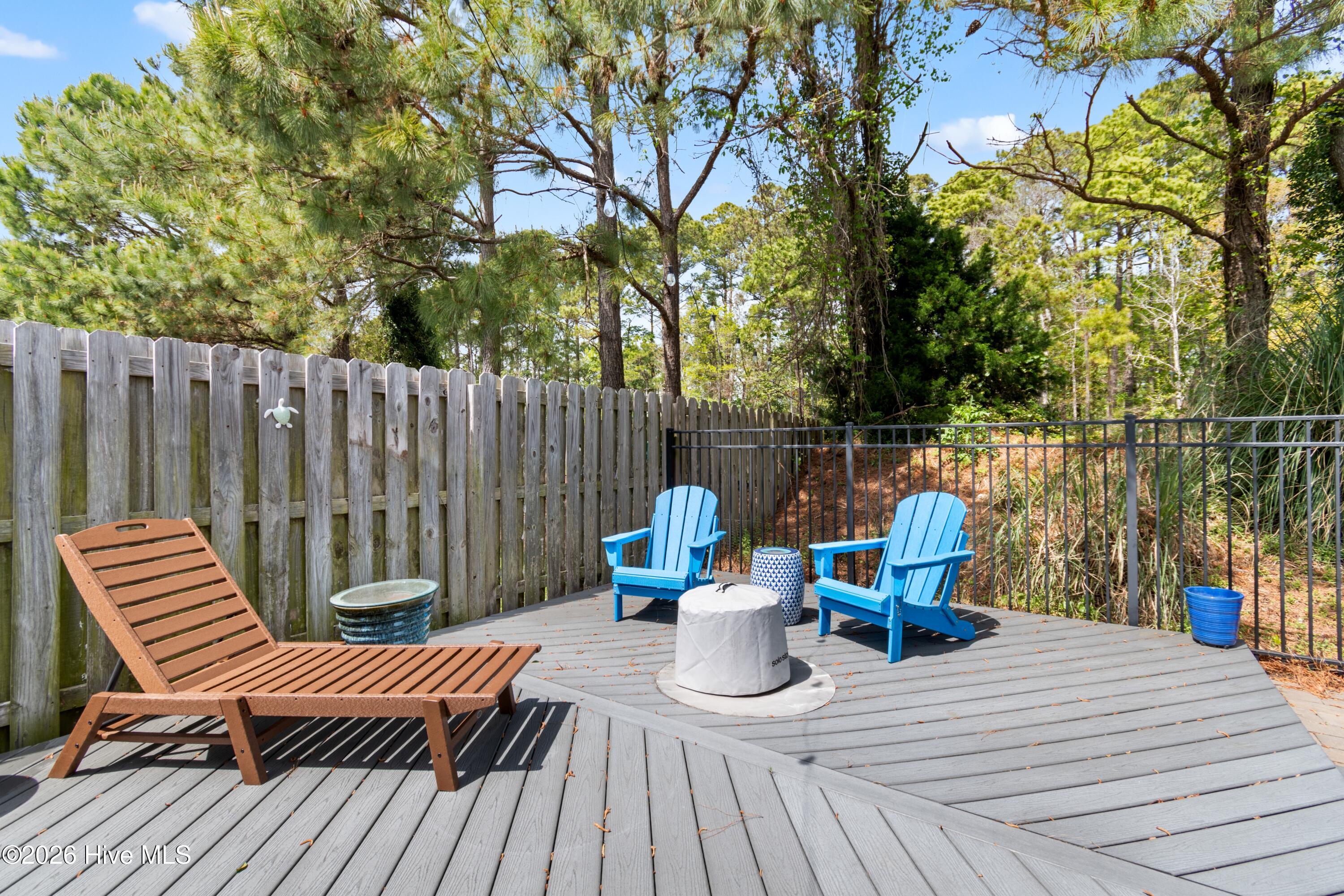 4463 Willow Moss Way