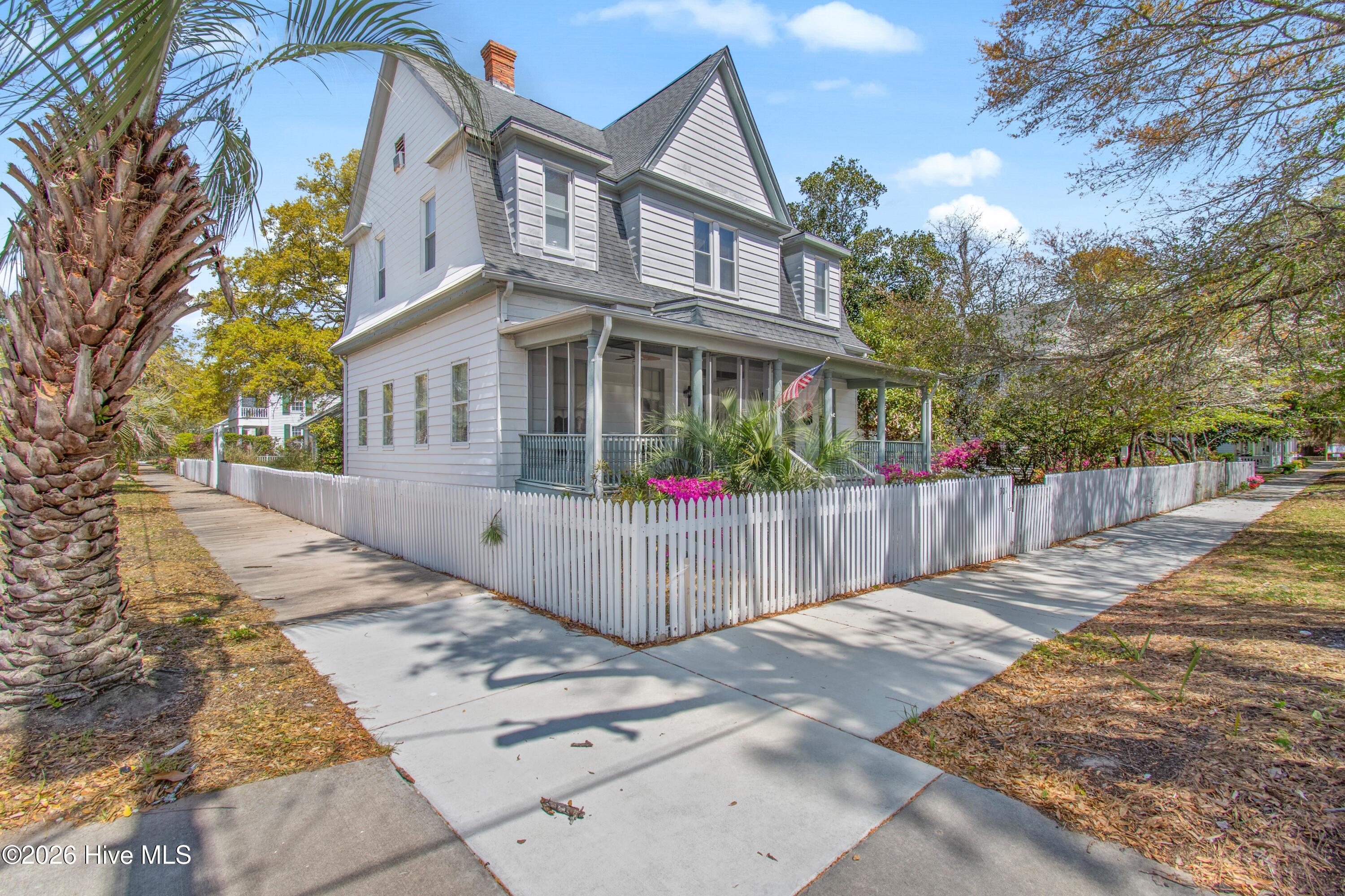 301 E Moore Street