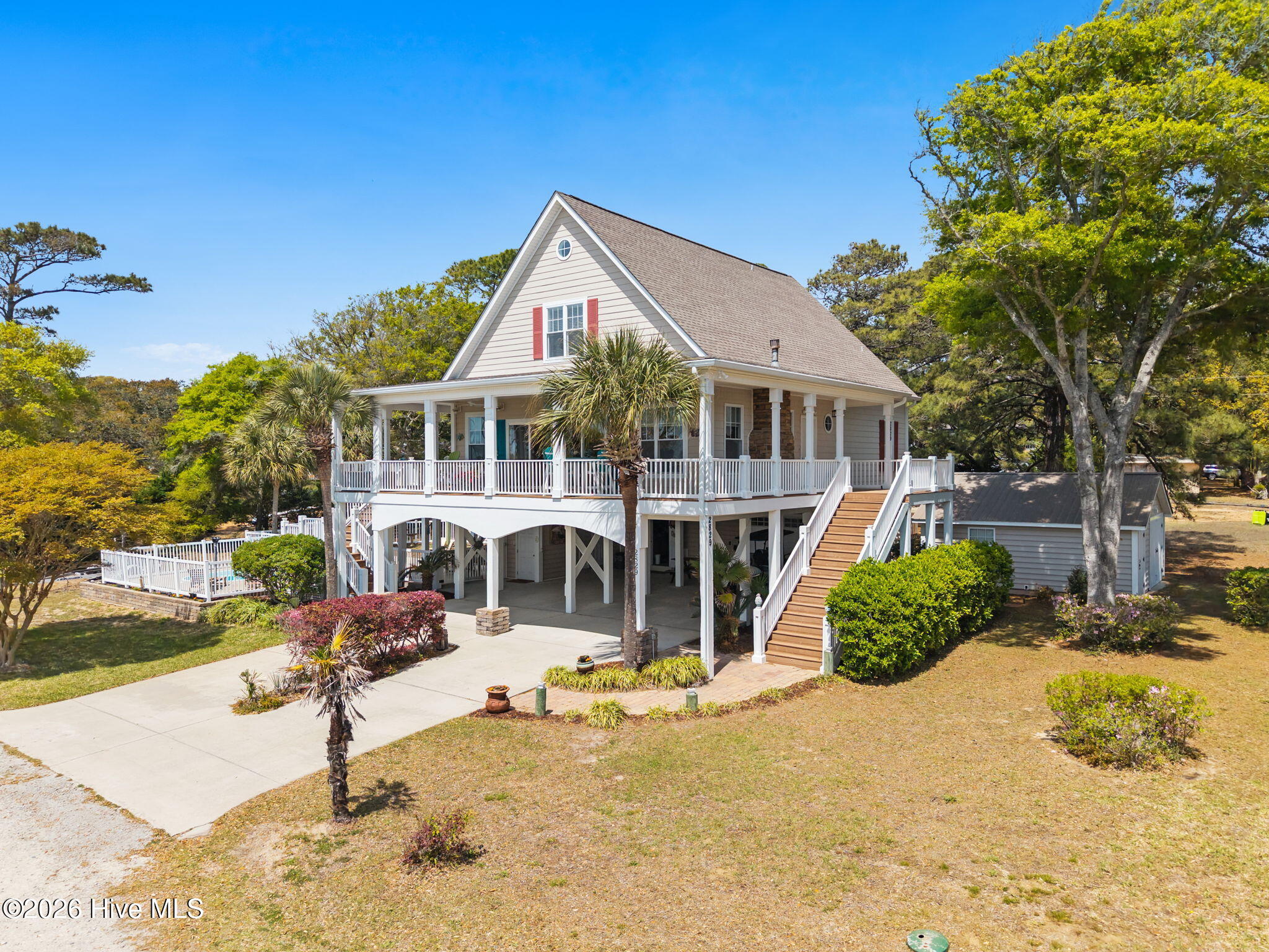 2829 Pirate Shores Drive SW