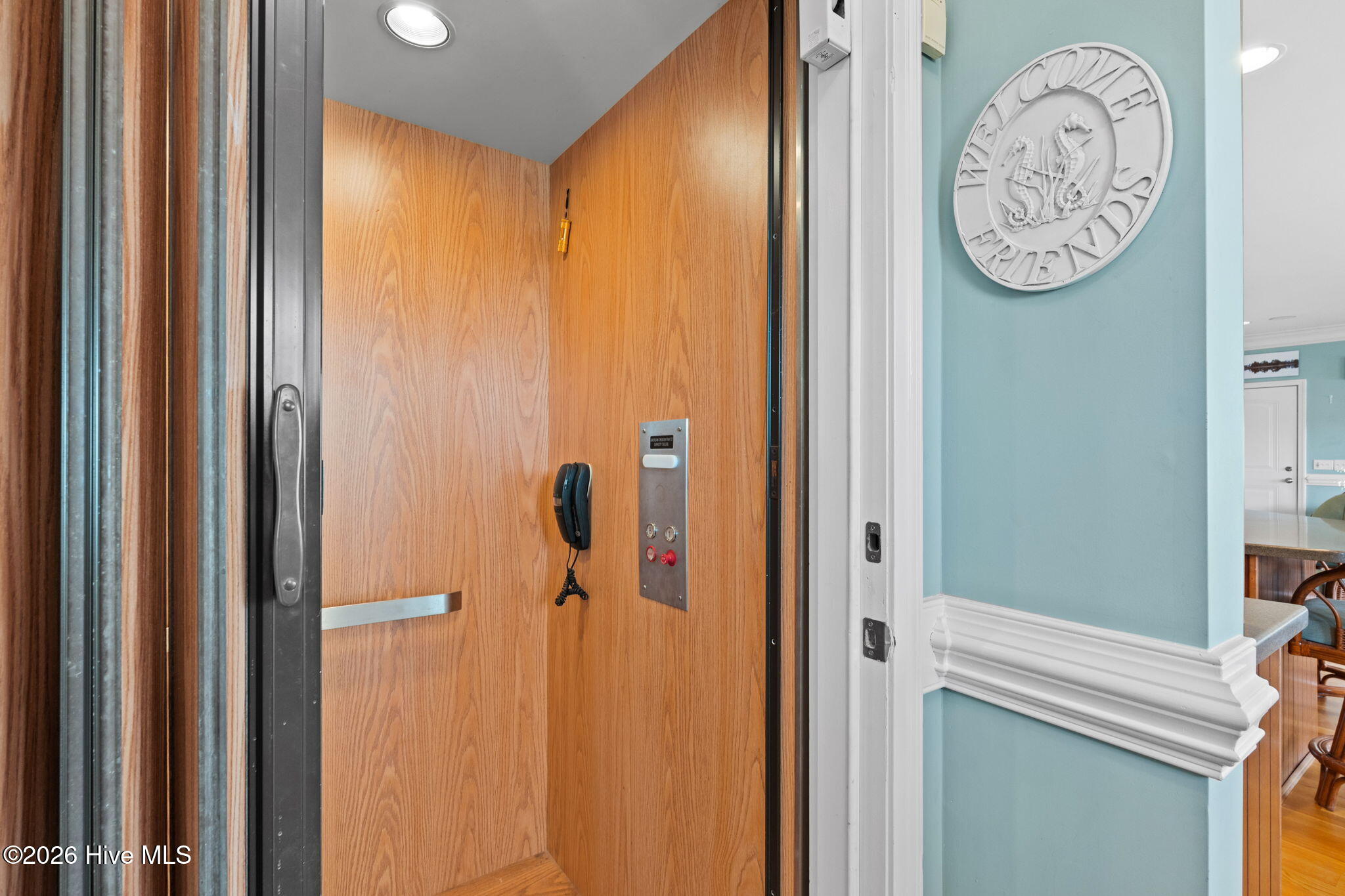 2829 Pirate Shores Drive SW