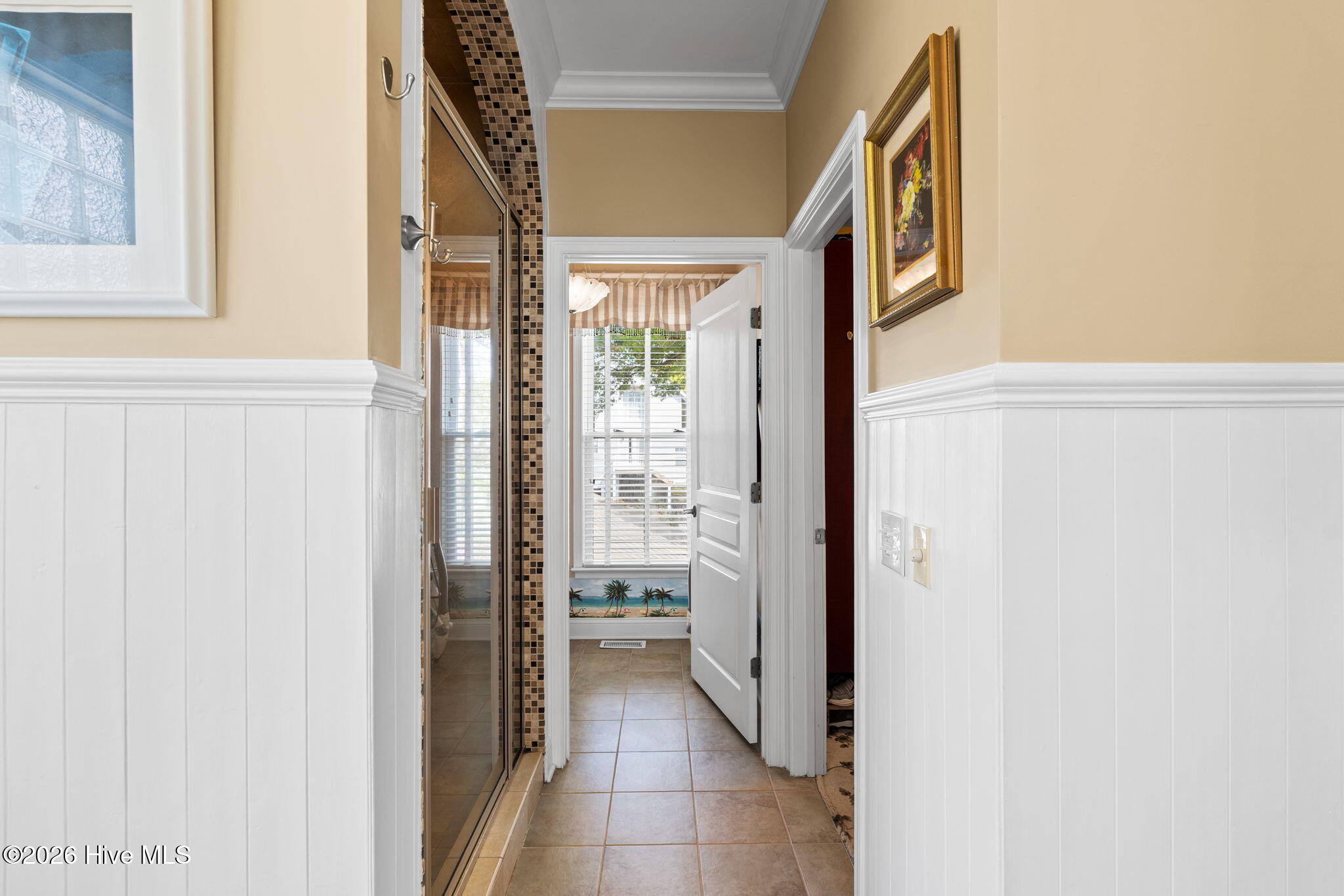 2829 Pirate Shores Drive SW