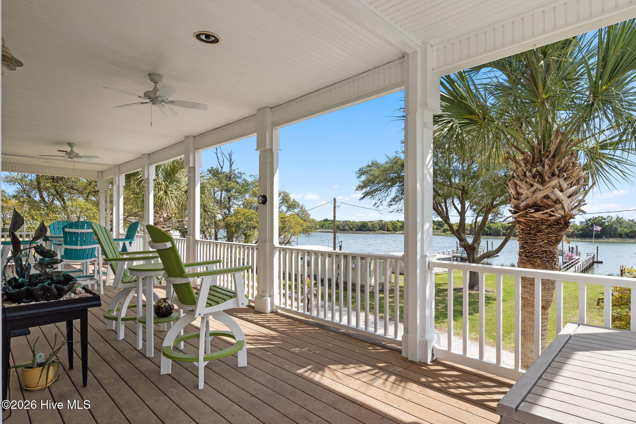 2829 Pirate Shores Drive SW