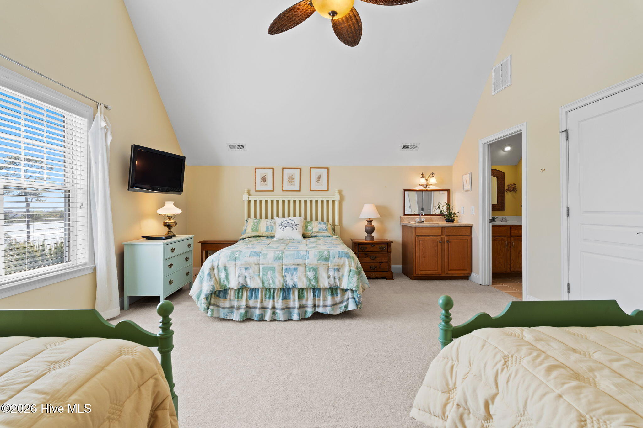 2829 Pirate Shores Drive SW