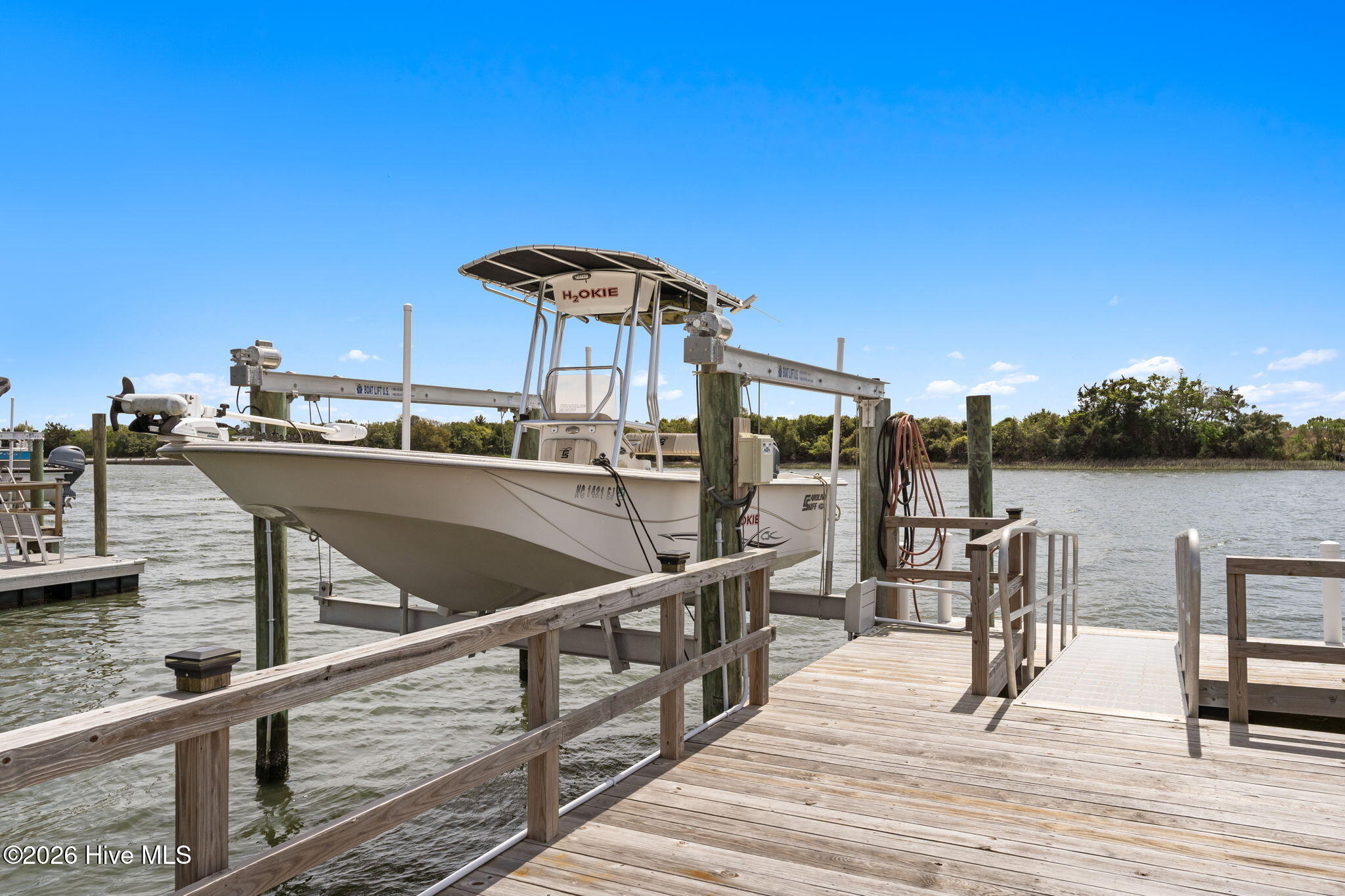 2829 Pirate Shores Drive SW