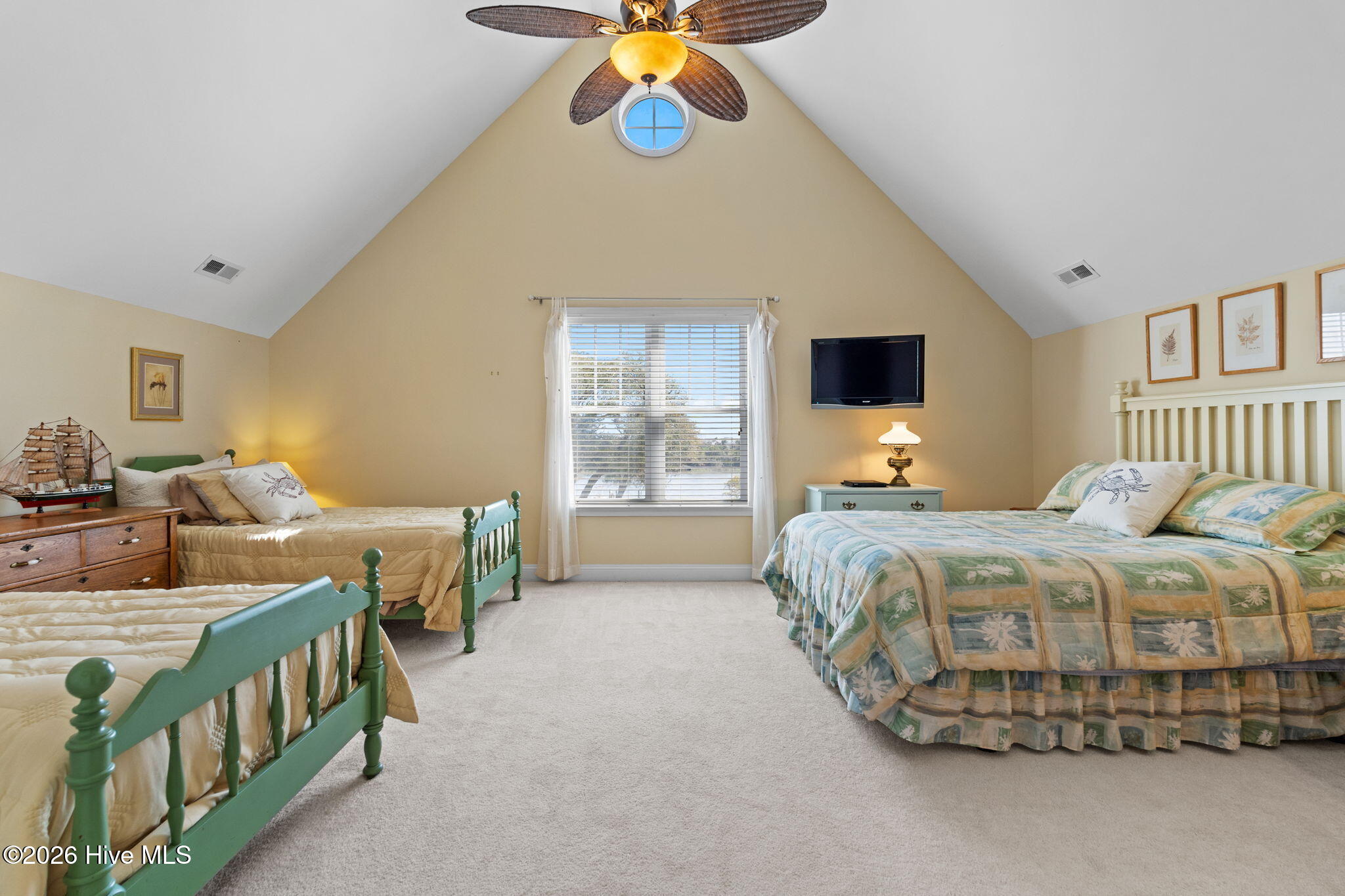 2829 Pirate Shores Drive SW