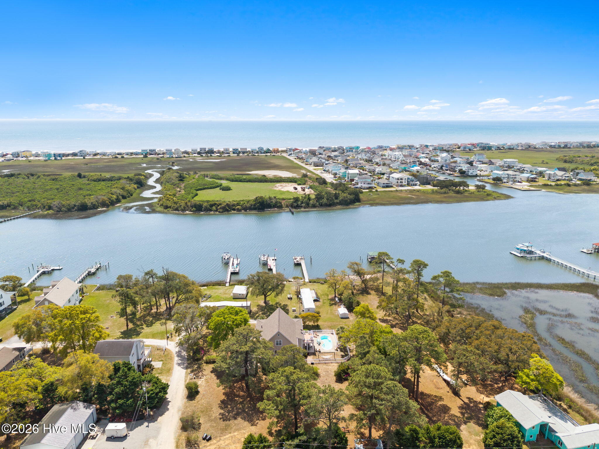 2829 Pirate Shores Drive SW