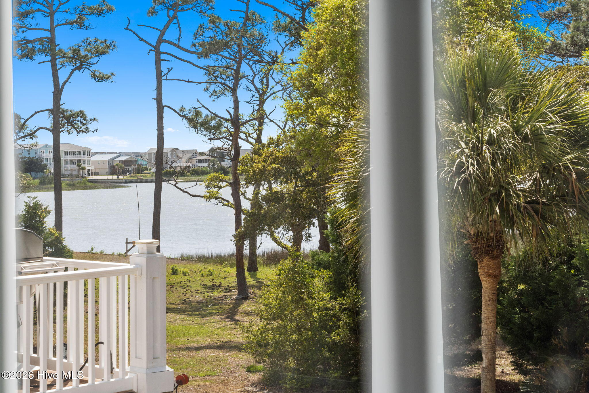 2829 Pirate Shores Drive SW