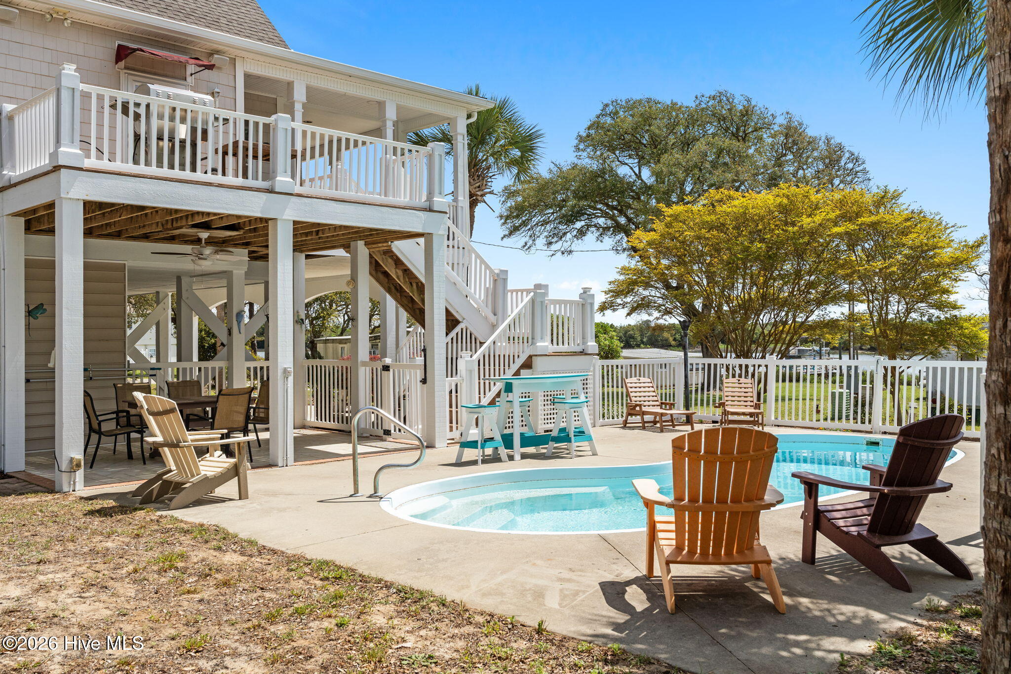 2829 Pirate Shores Drive SW