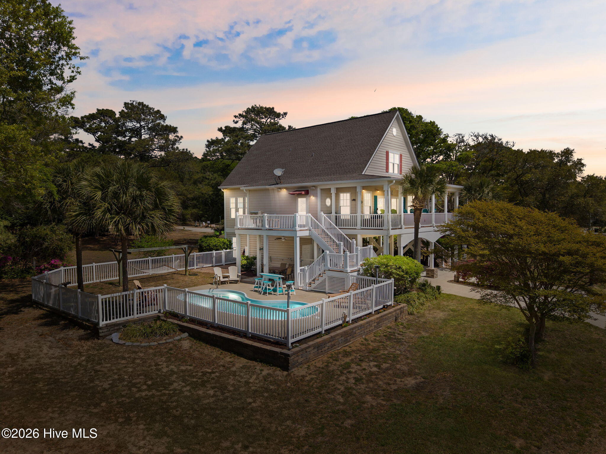 2829 Pirate Shores Drive SW