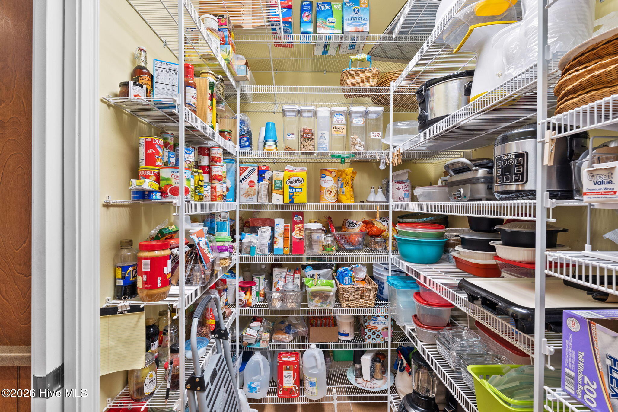 2829 Pirate Shores Drive SW