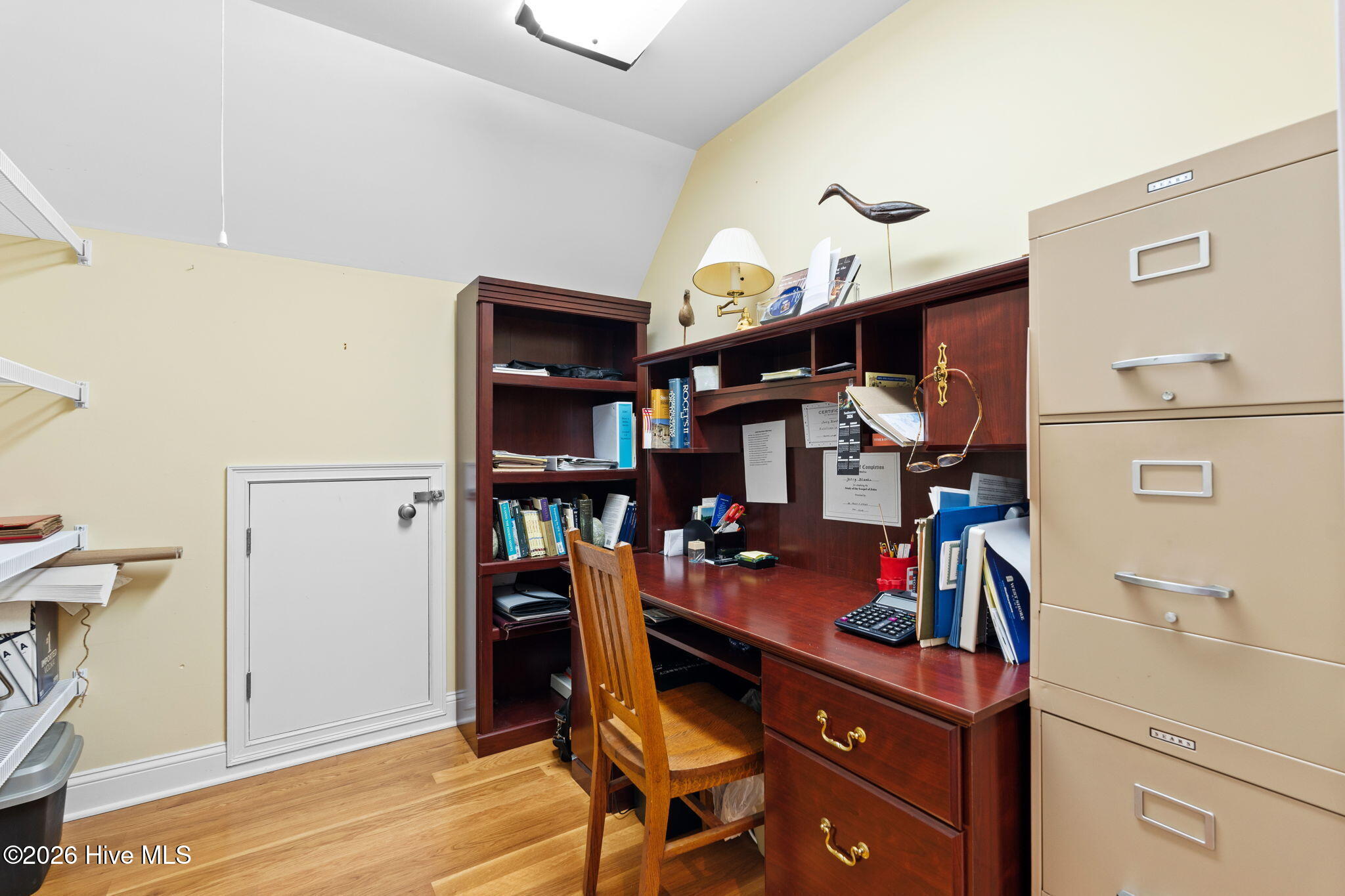 2829 Pirate Shores Drive SW