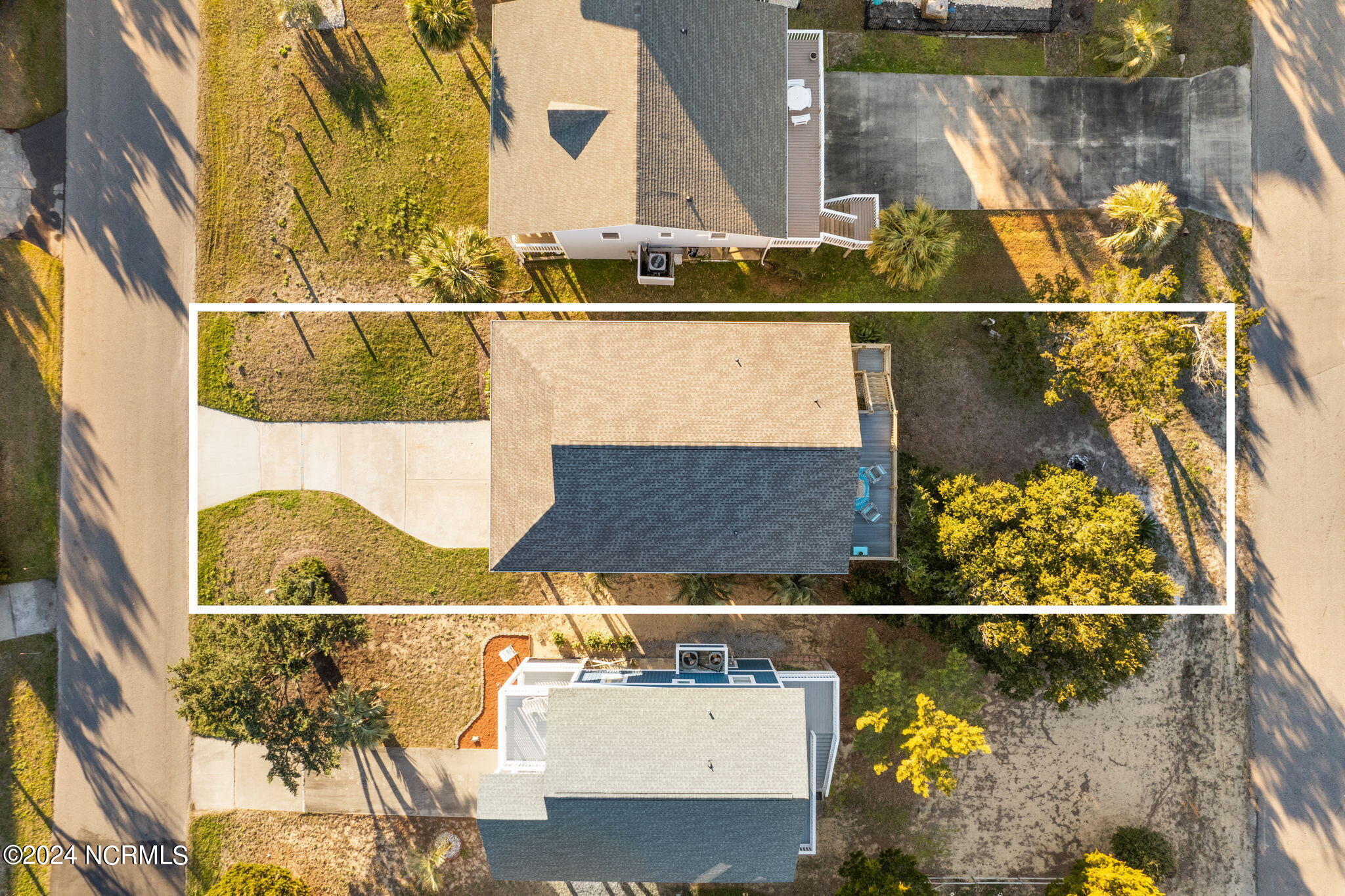 916 E Dolphin Drive