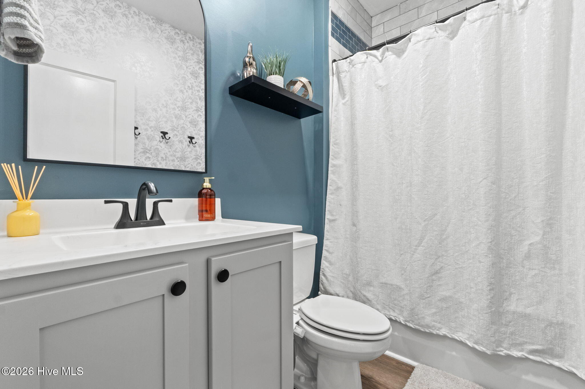 1006 Burled Oak Ridge Loop SE