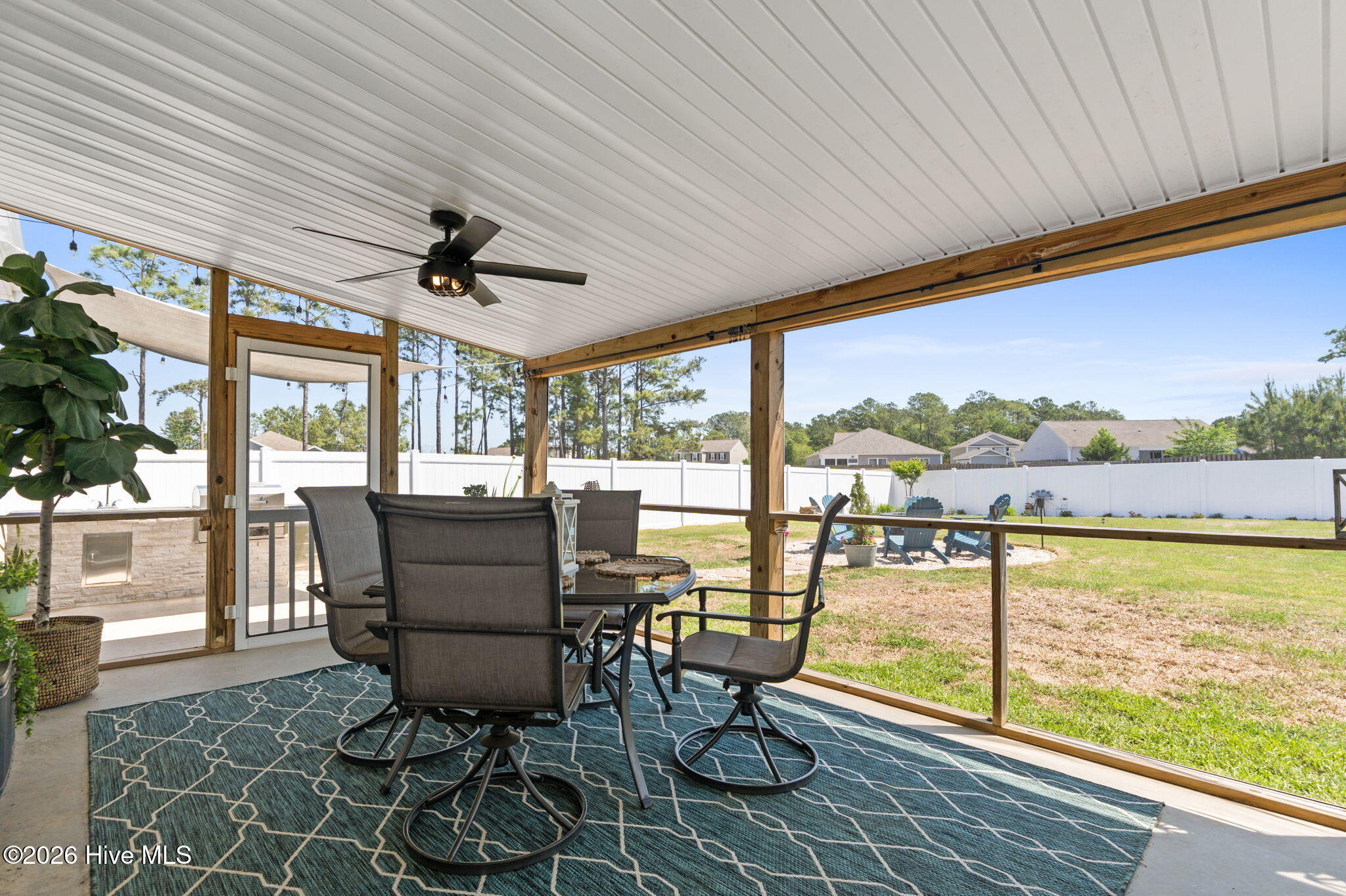 1006 Burled Oak Ridge Loop SE