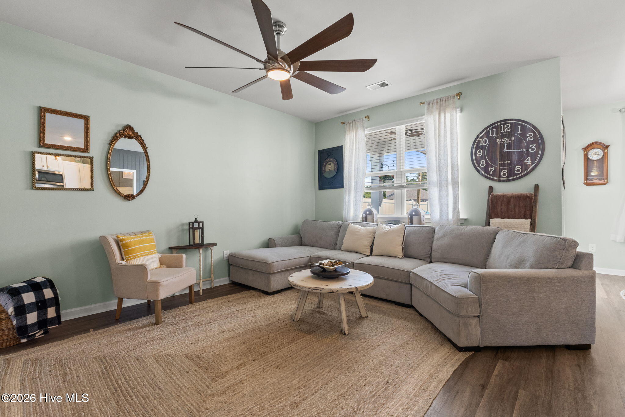 1006 Burled Oak Ridge Loop SE