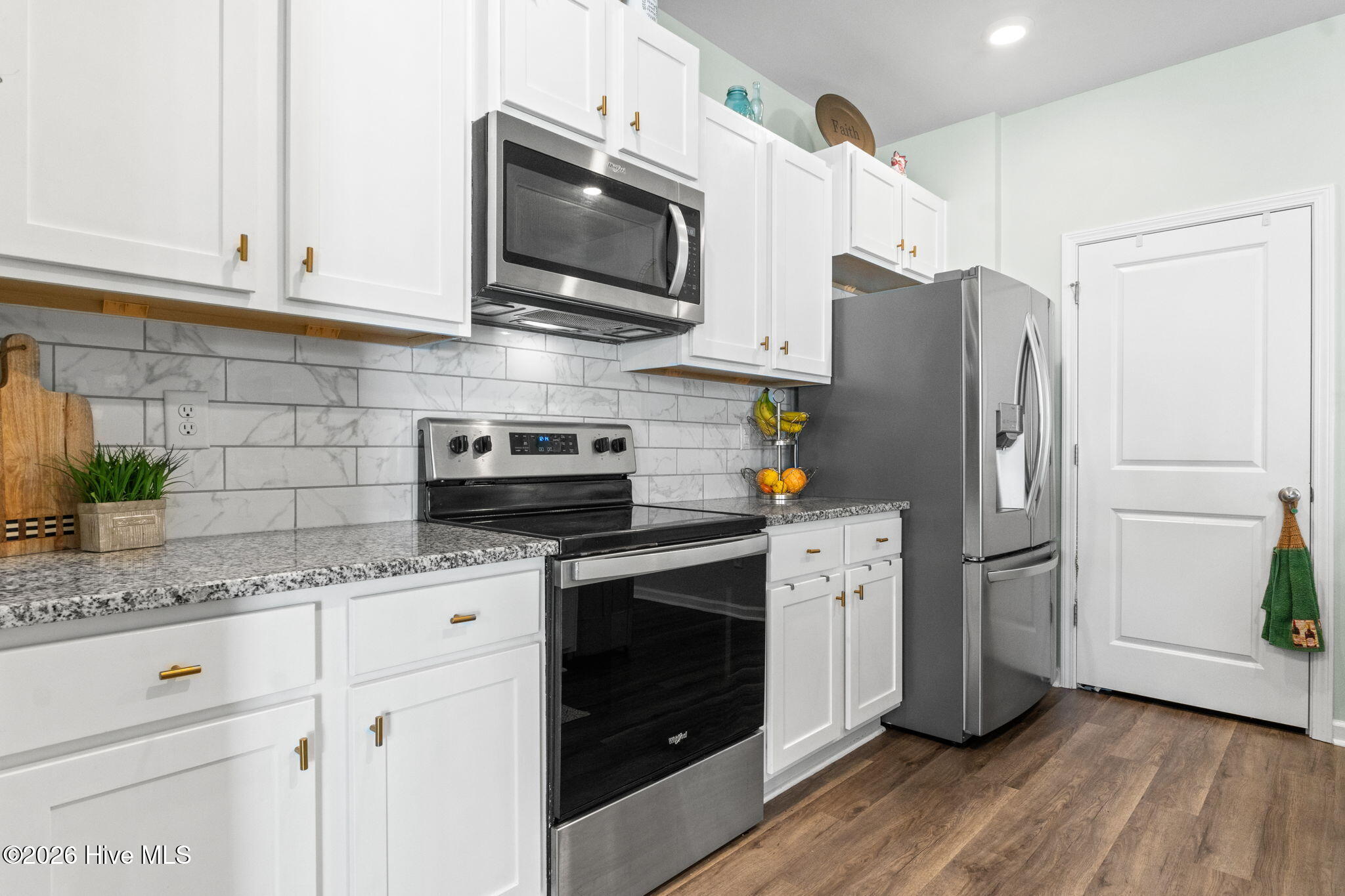 1006 Burled Oak Ridge Loop SE