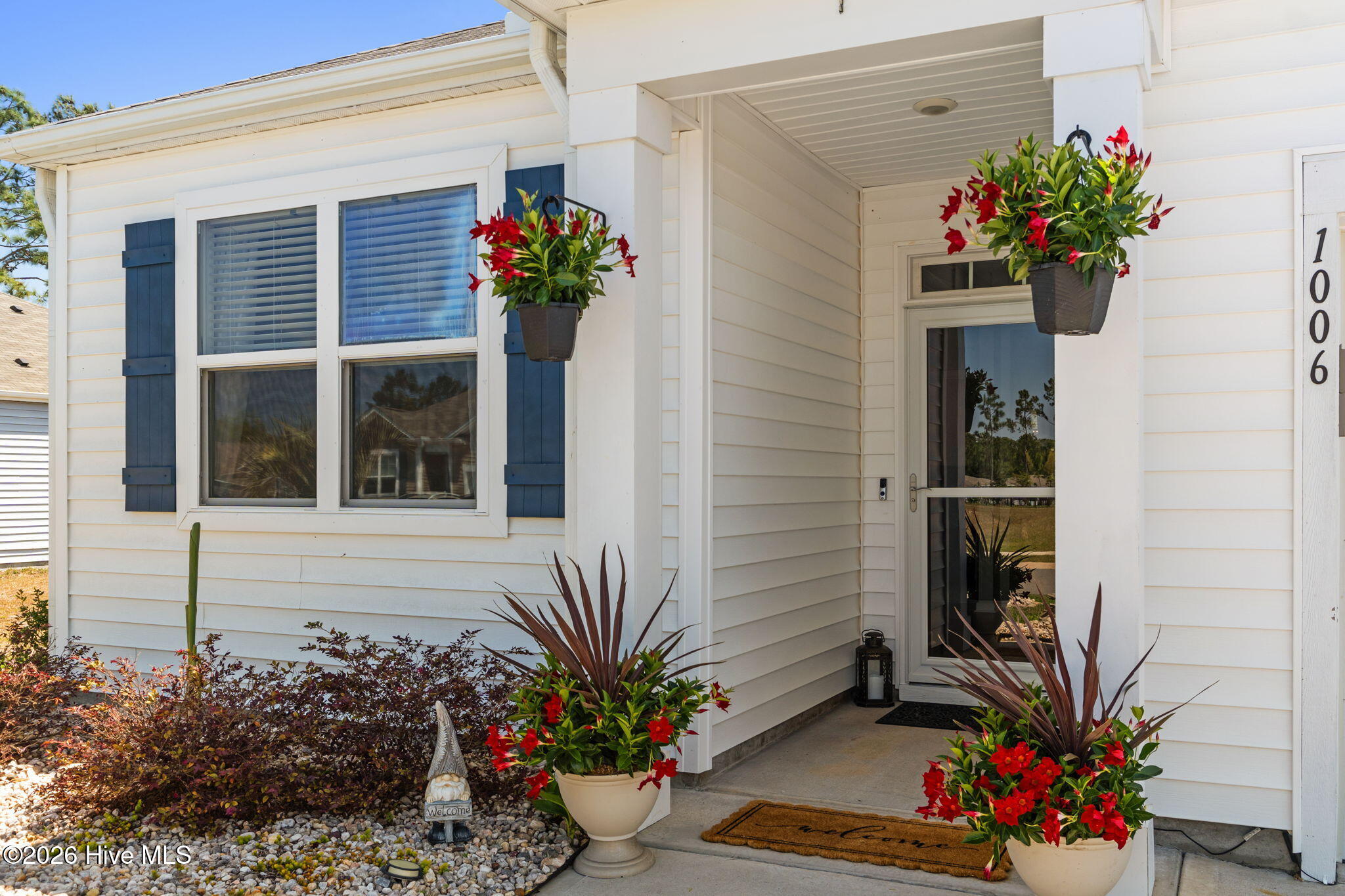 1006 Burled Oak Ridge Loop SE