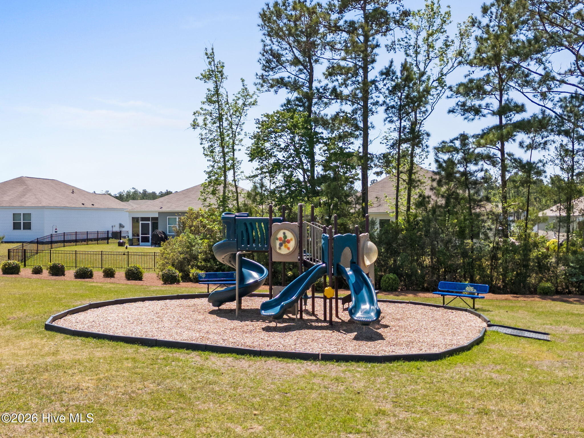 1006 Burled Oak Ridge Loop SE