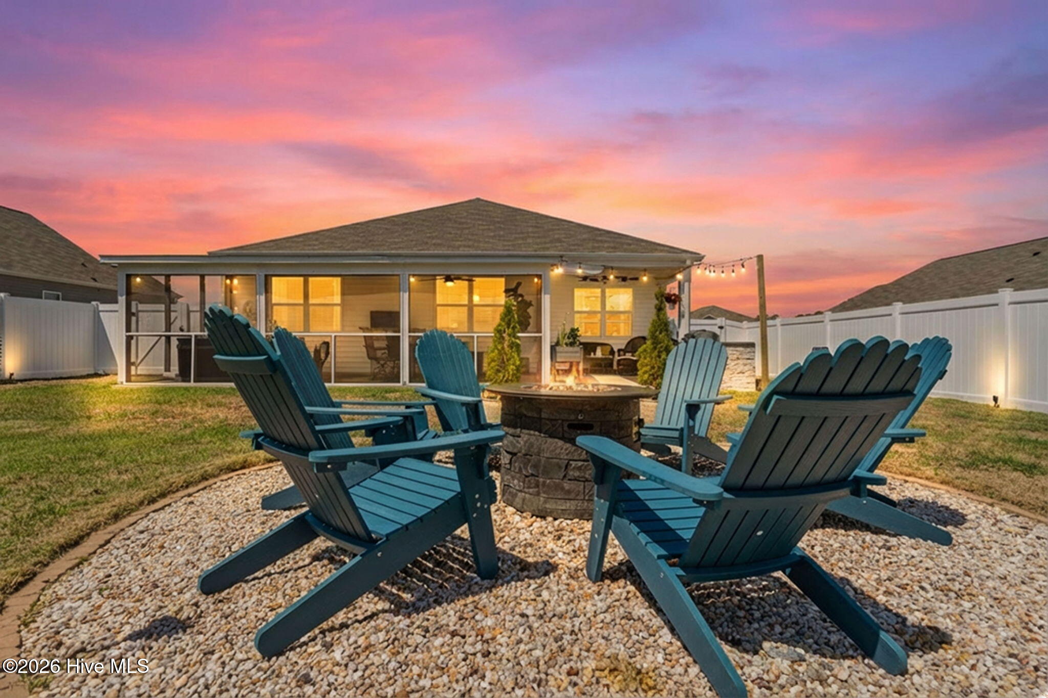 1006 Burled Oak Ridge Loop SE