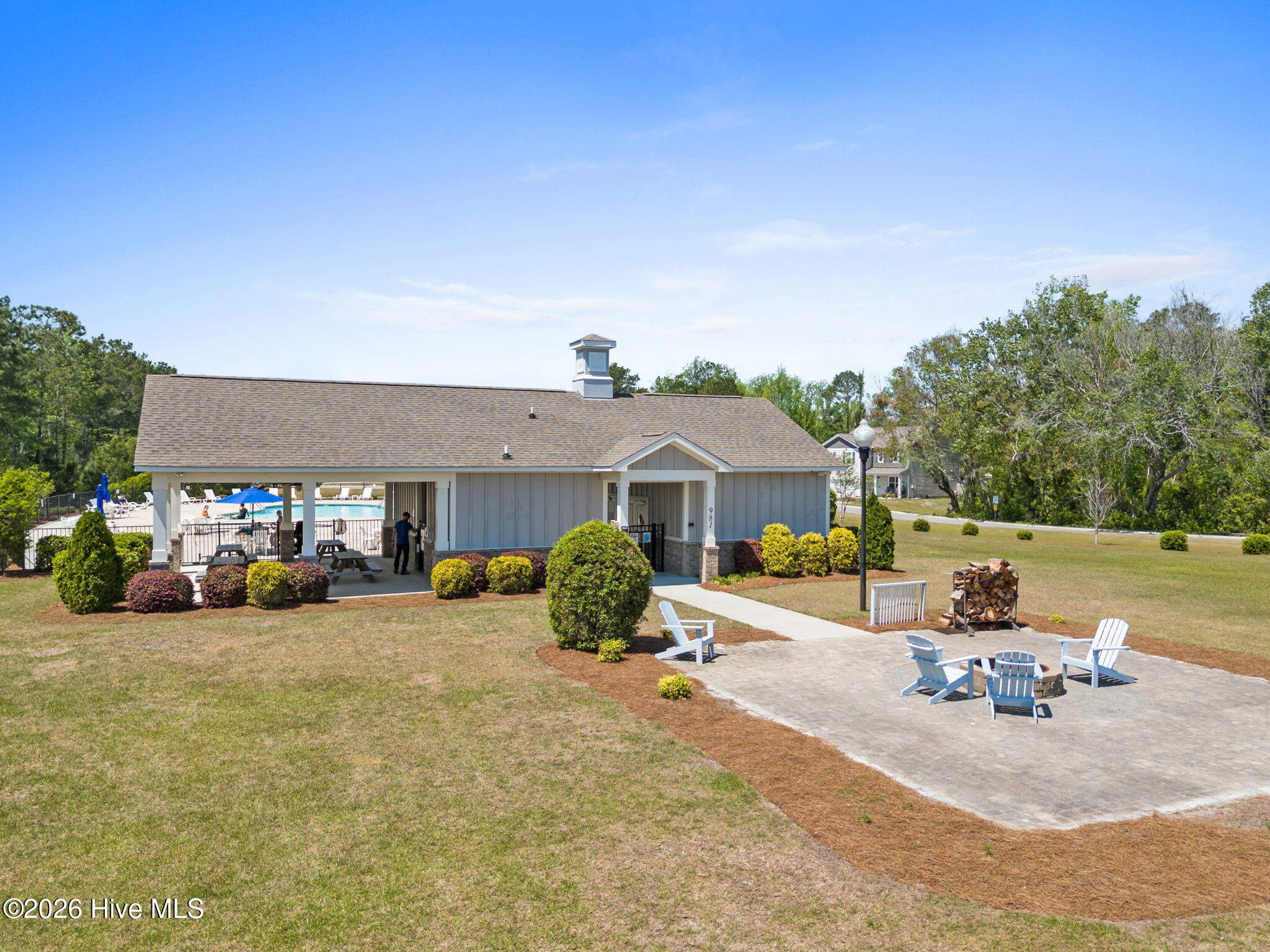 1006 Burled Oak Ridge Loop SE