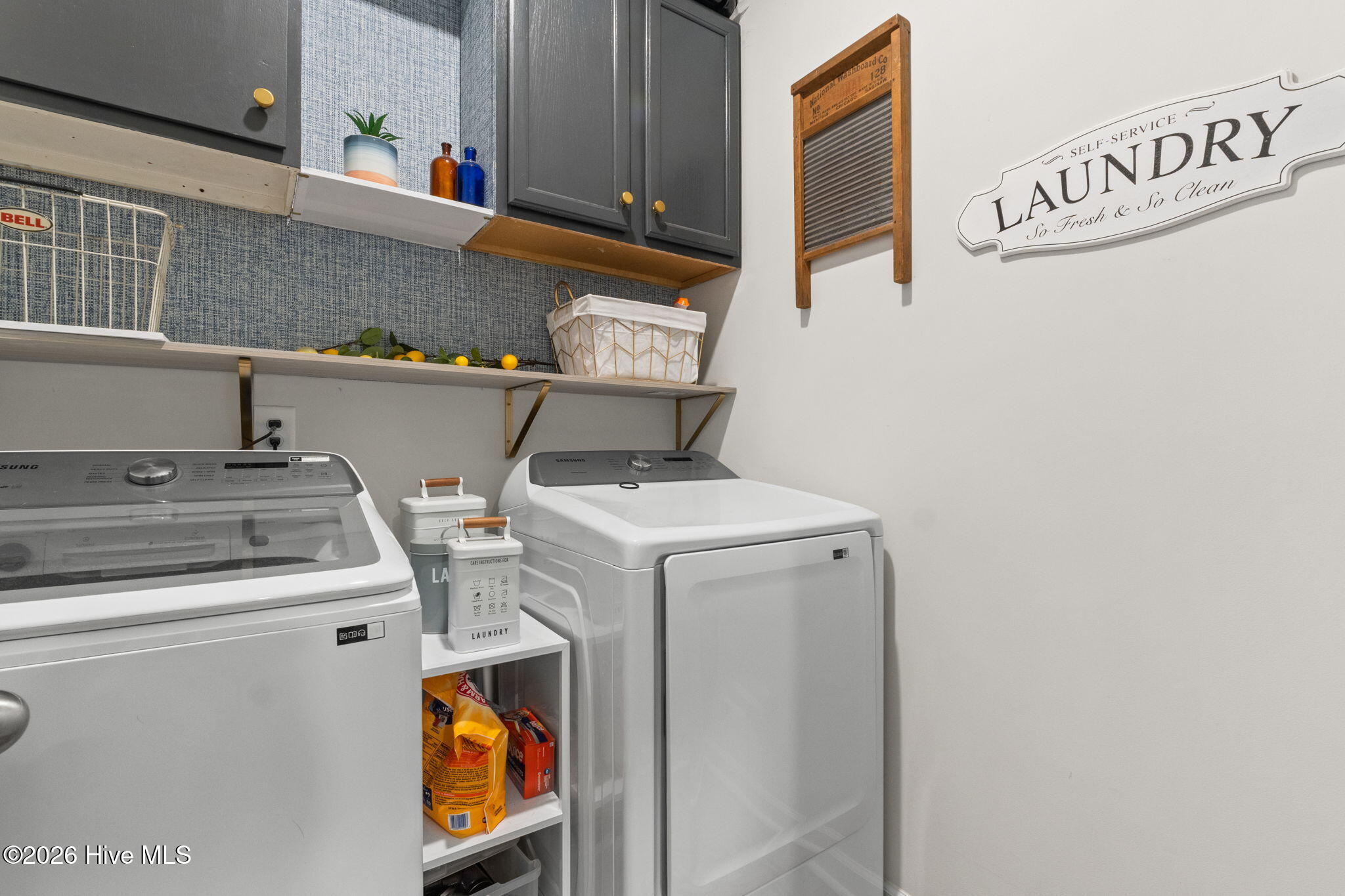 1006 Burled Oak Ridge Loop SE