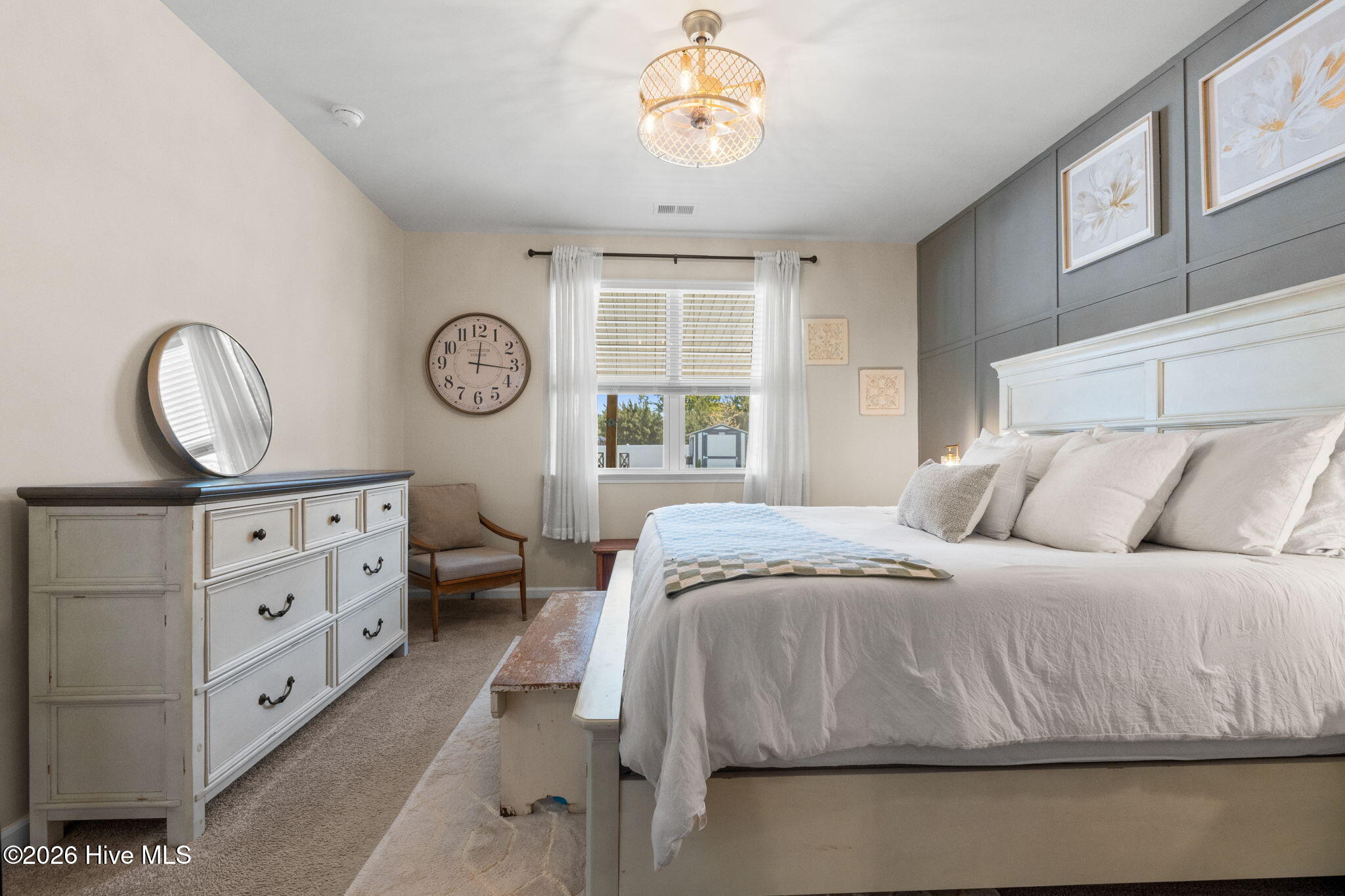 1006 Burled Oak Ridge Loop SE