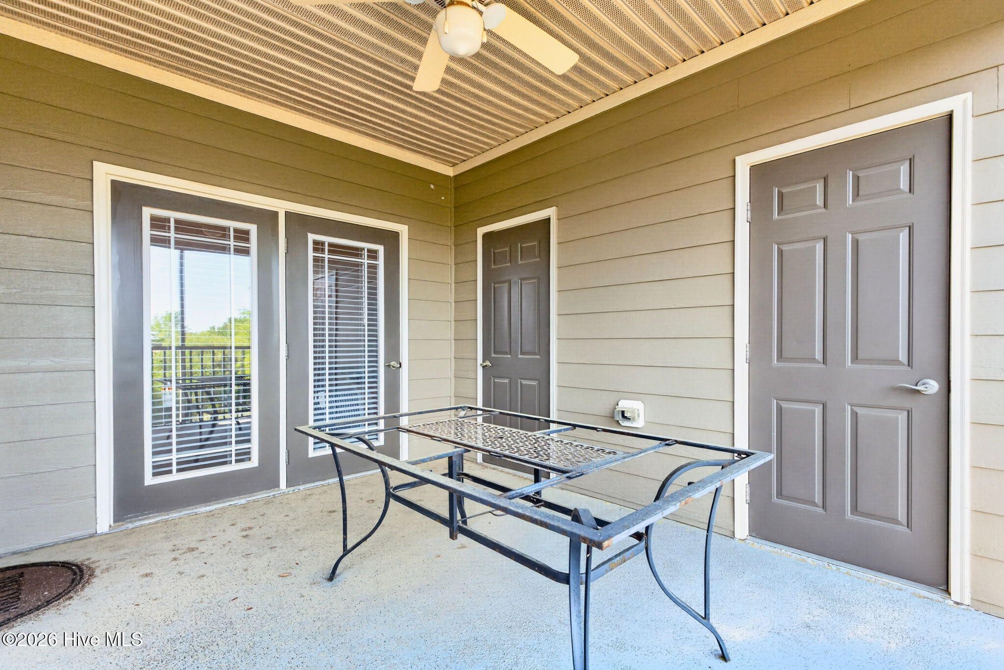 395 S Crow Creek Drive NW 1320