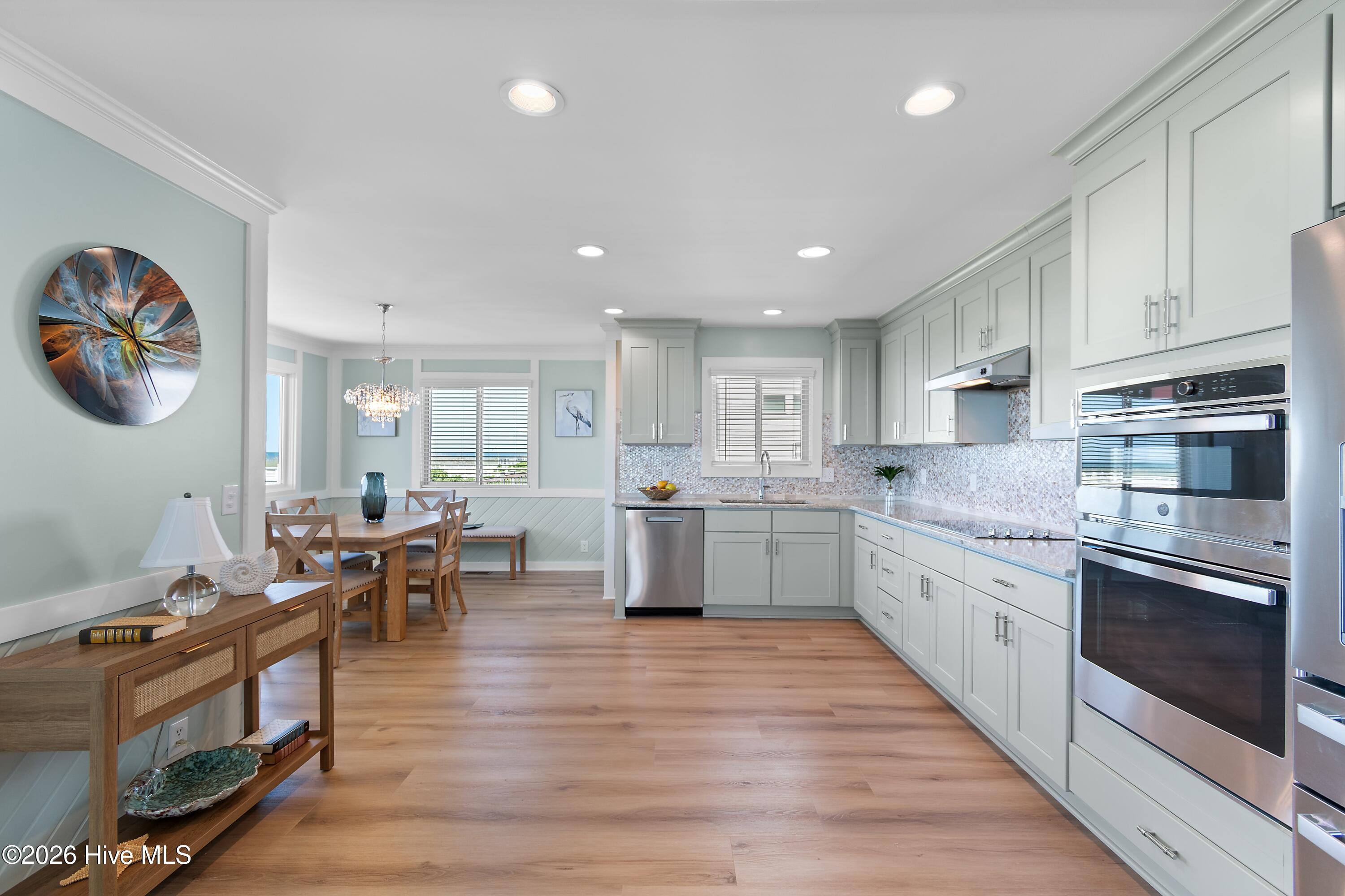 645 Caswell Beach Road