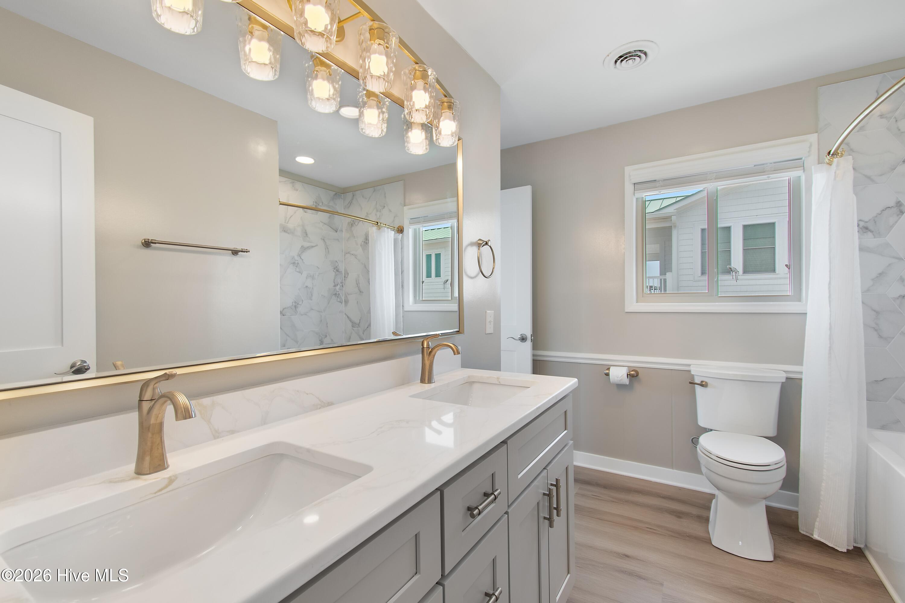 645 Caswell Beach Road