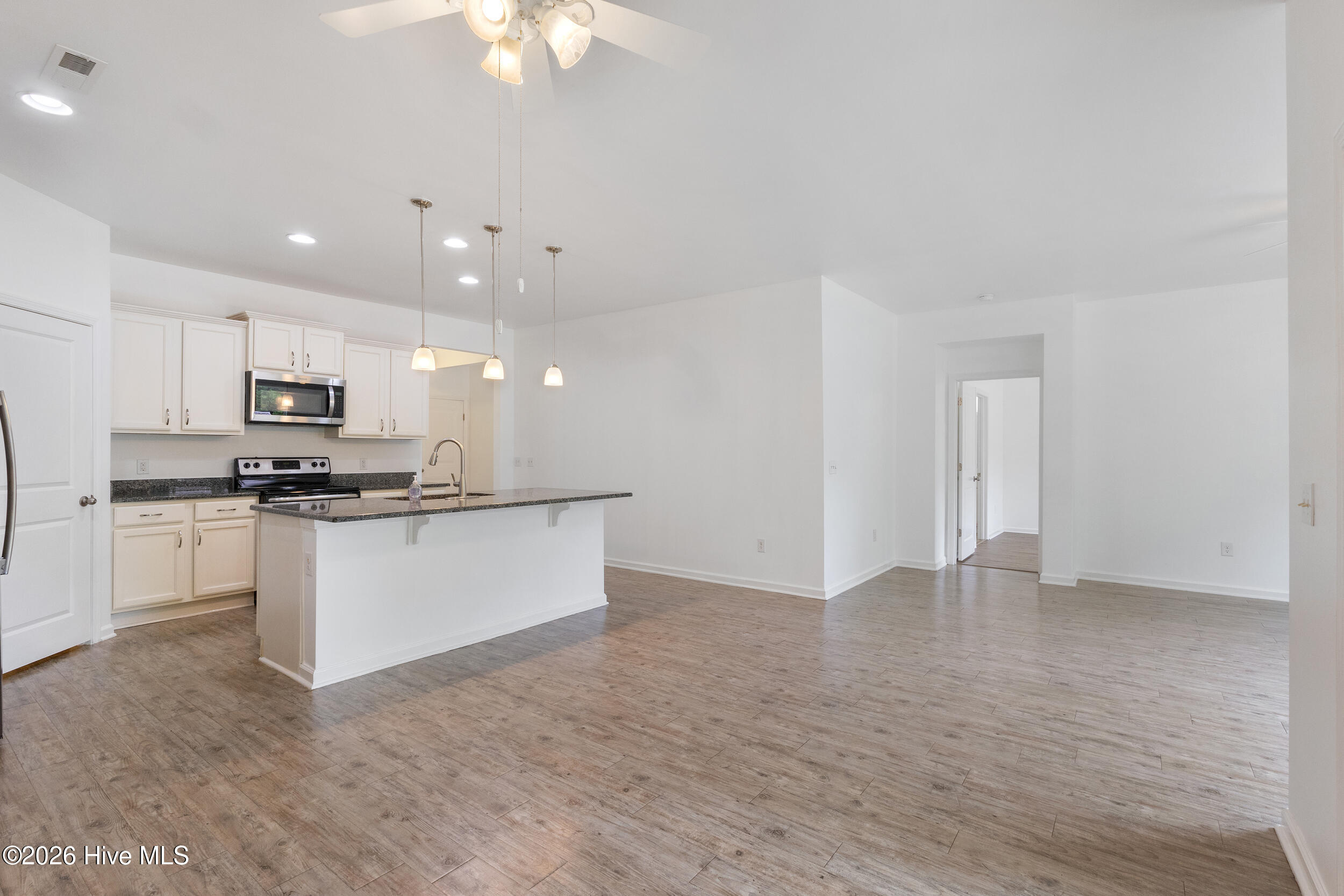 2414 Harbor Cove SW