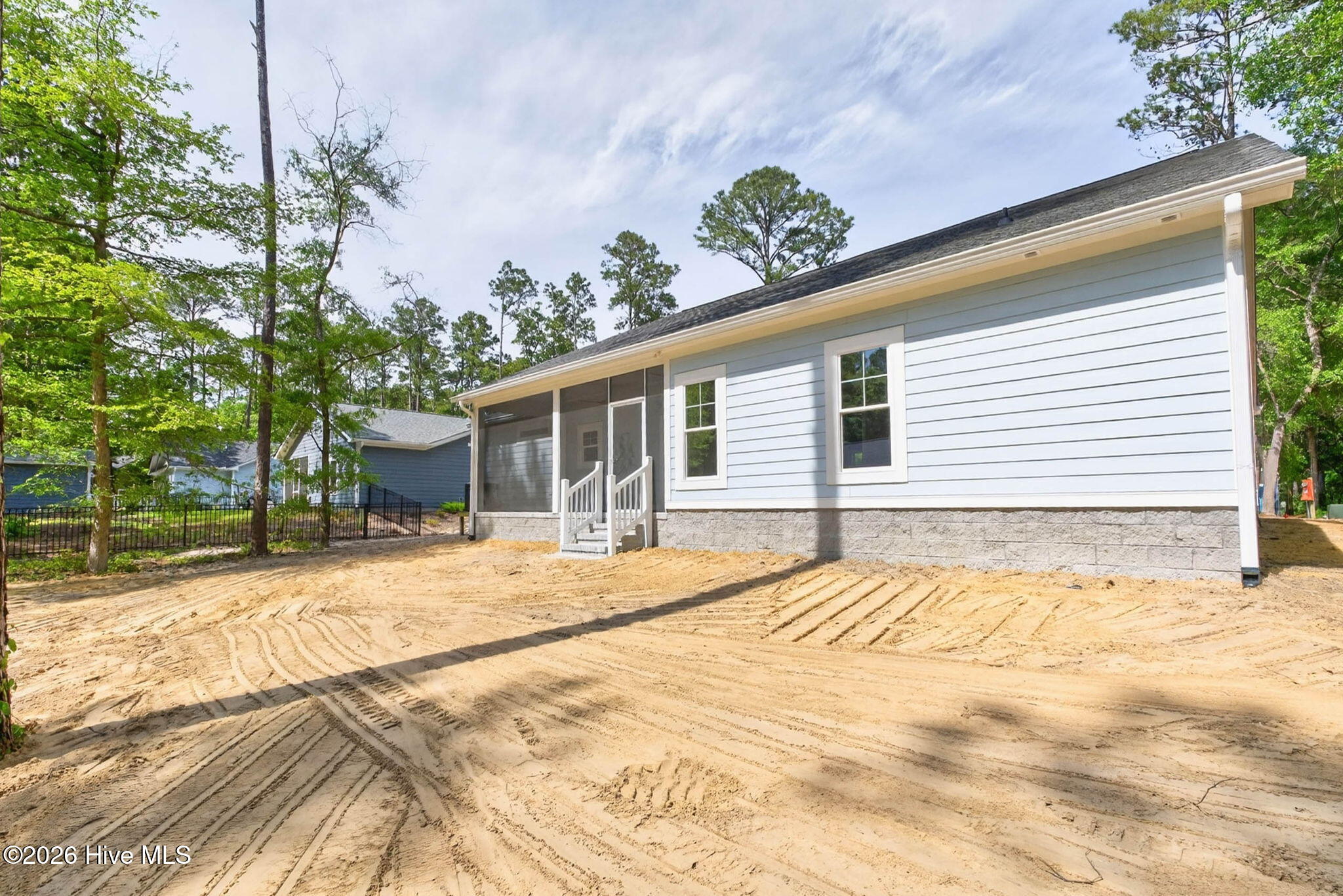 3275 Mooring Drive SE