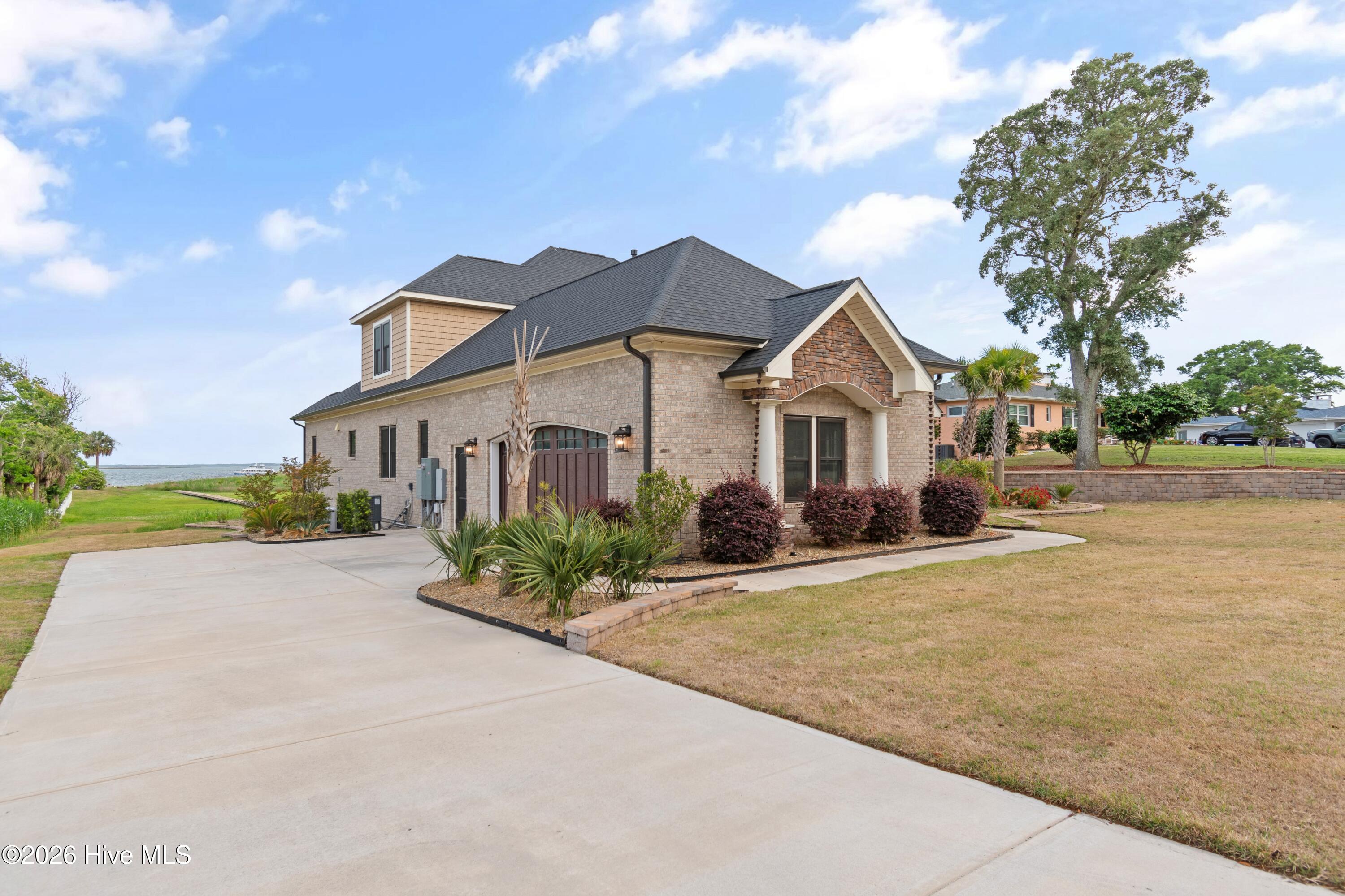 202 River Drive