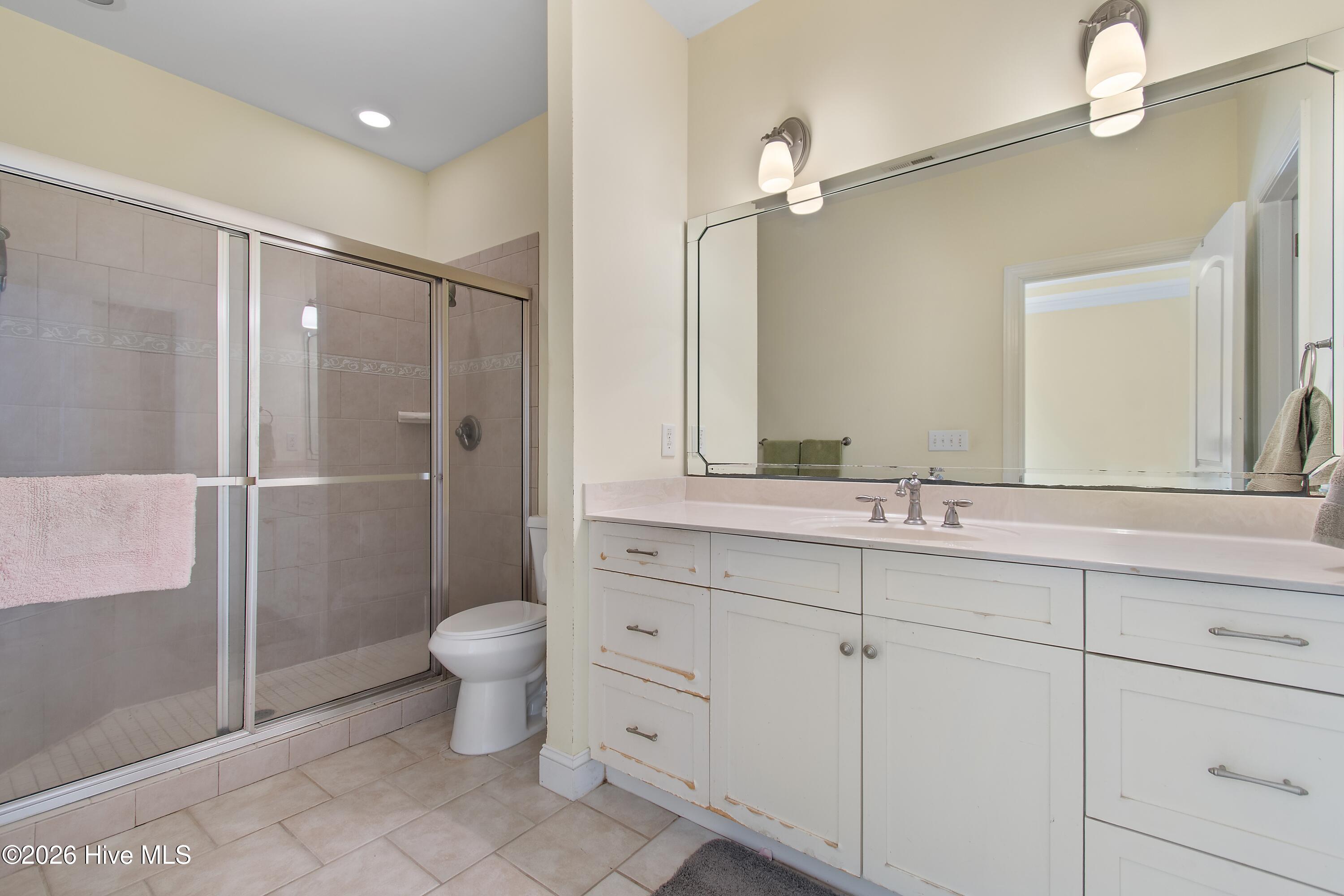 429 Autumn Chase SE
