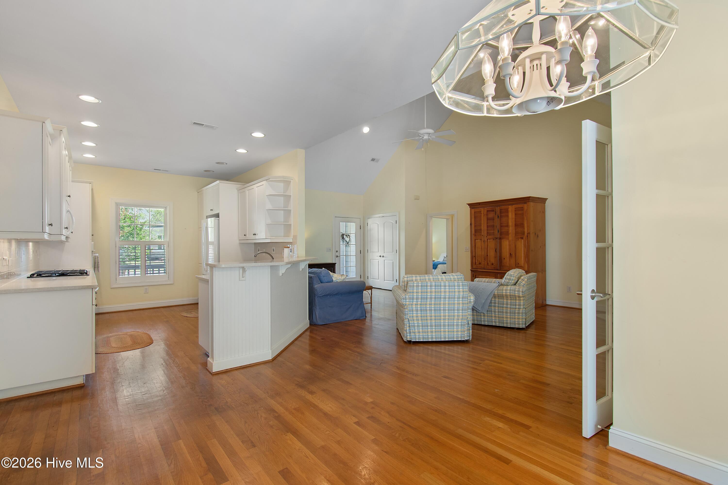 429 Autumn Chase SE