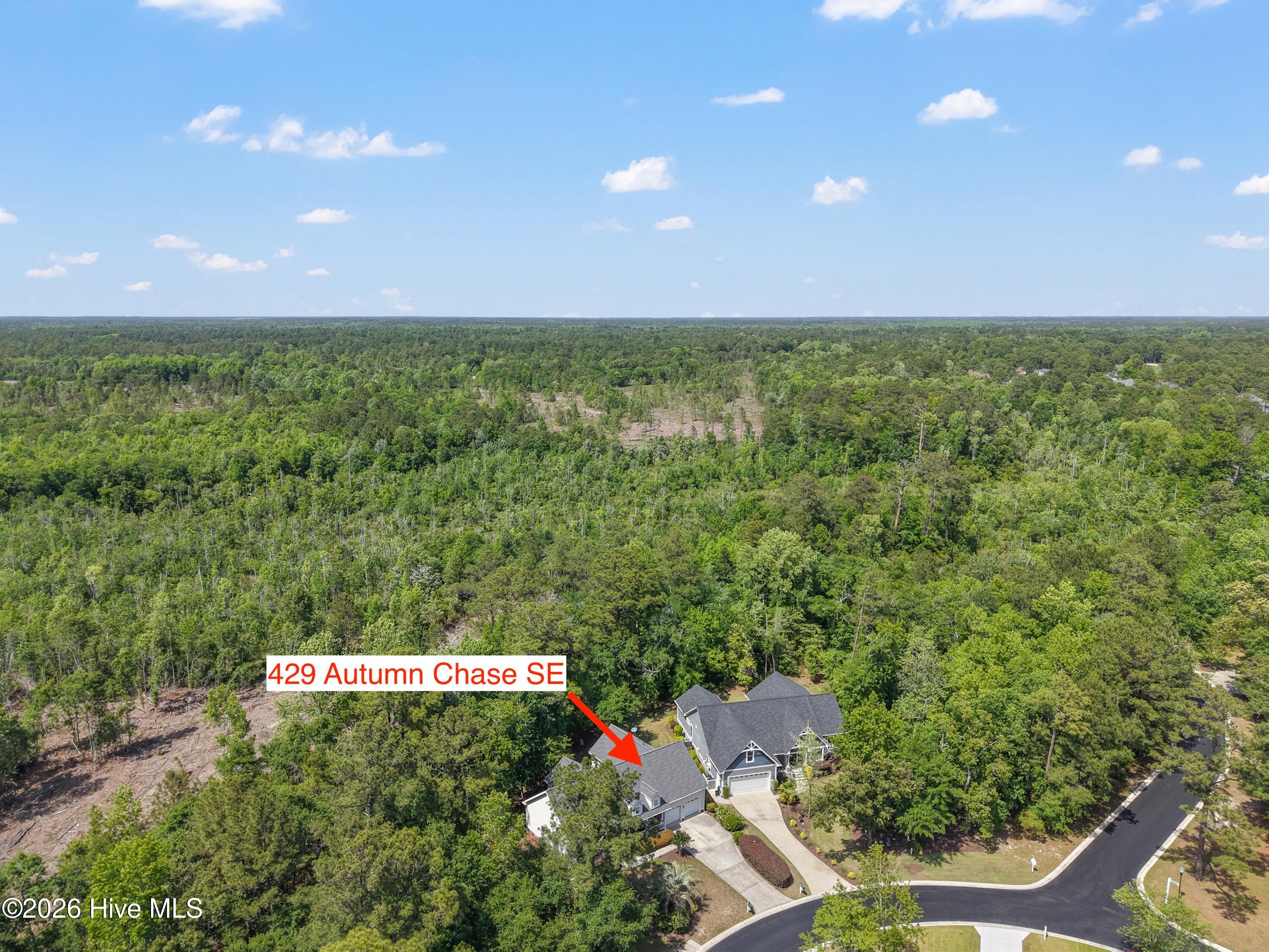 429 Autumn Chase SE