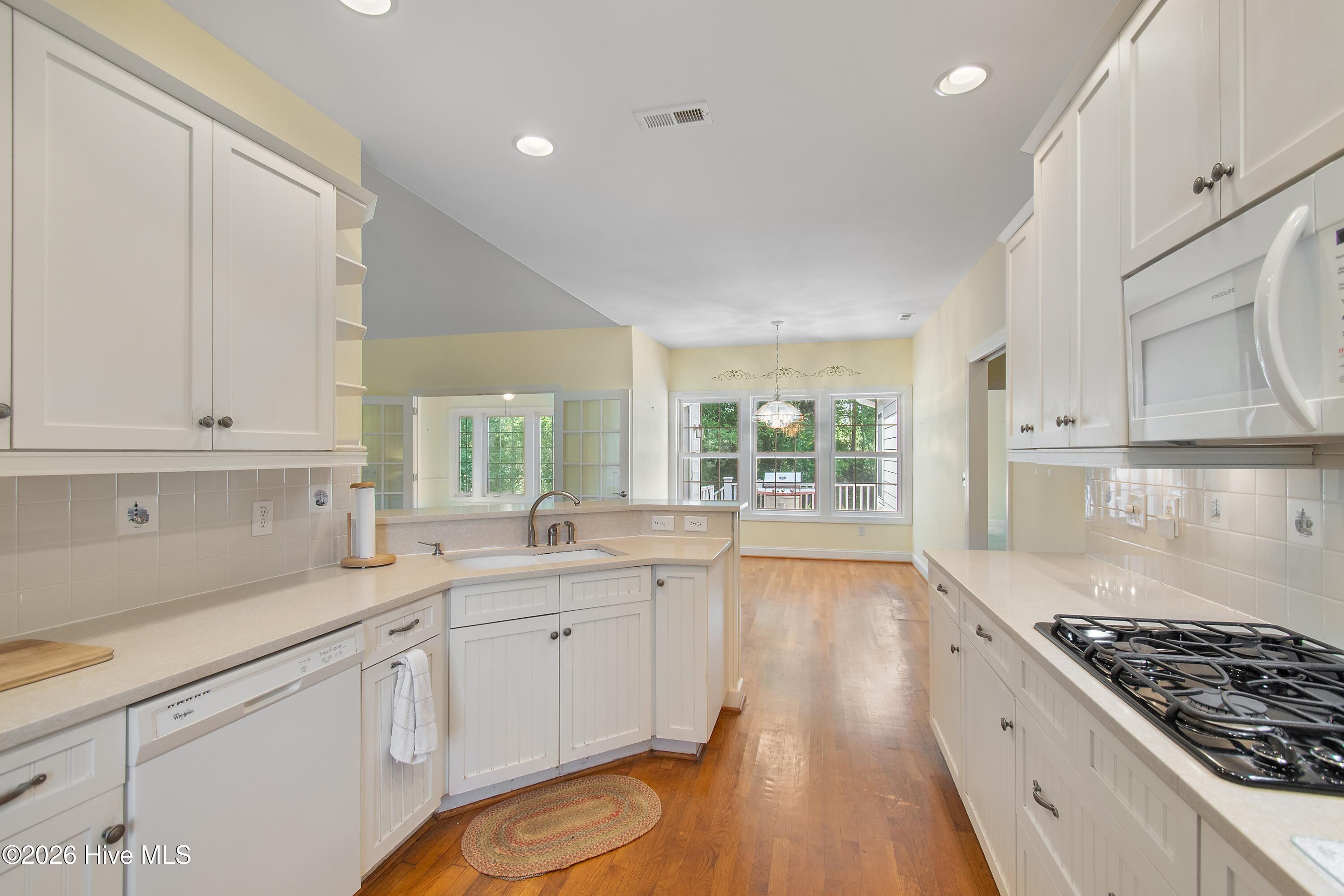 429 Autumn Chase SE