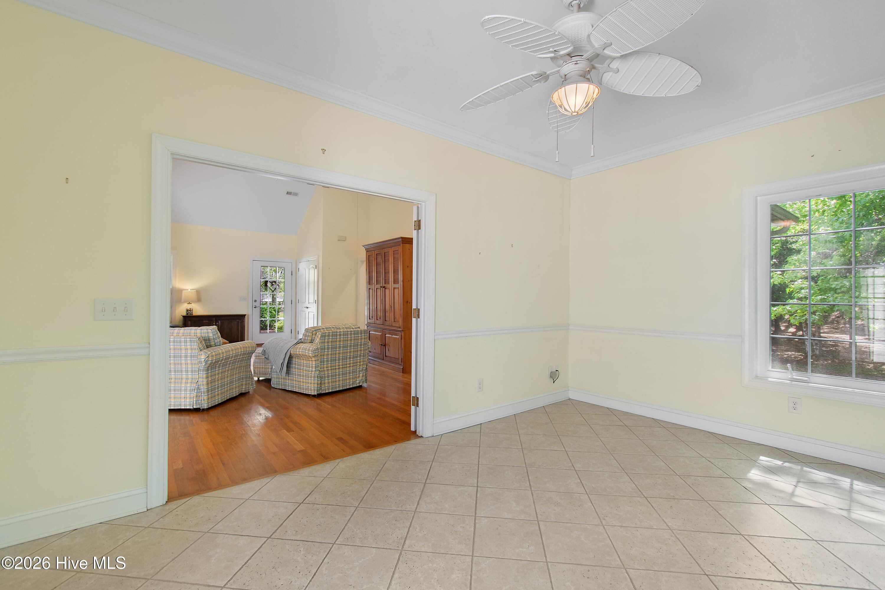 429 Autumn Chase SE