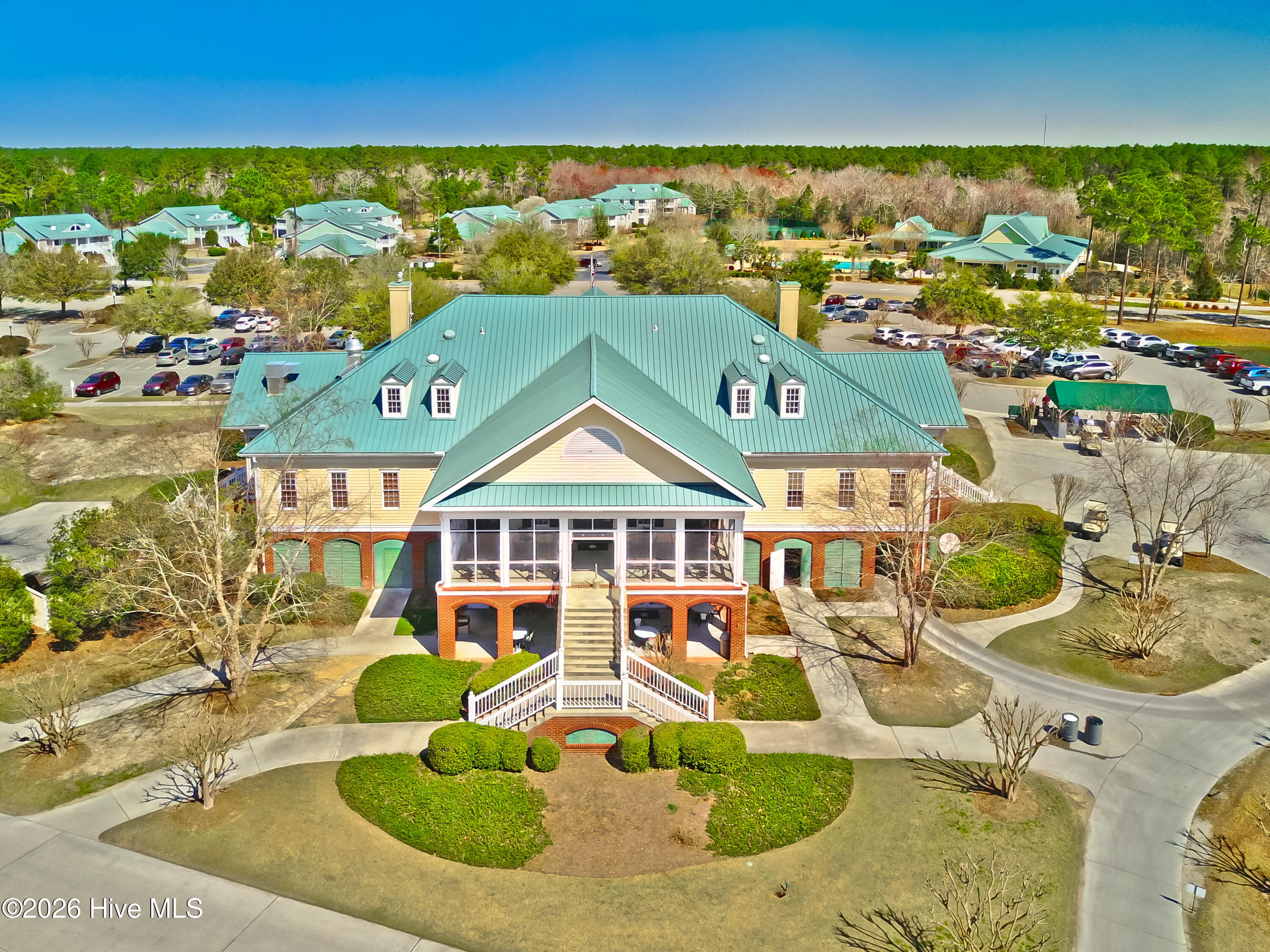 429 Autumn Chase SE