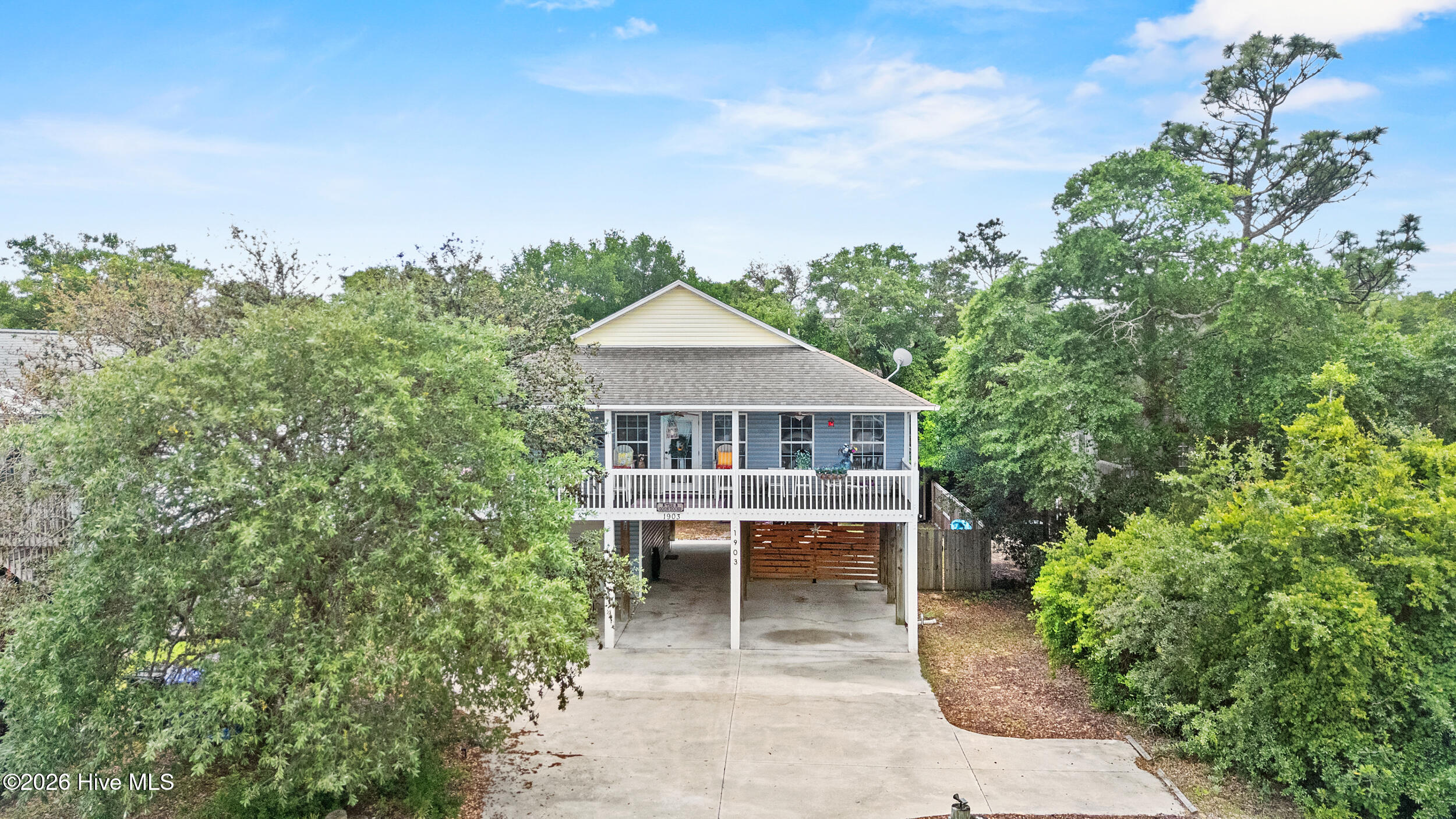 1903 E Oak Island Drive