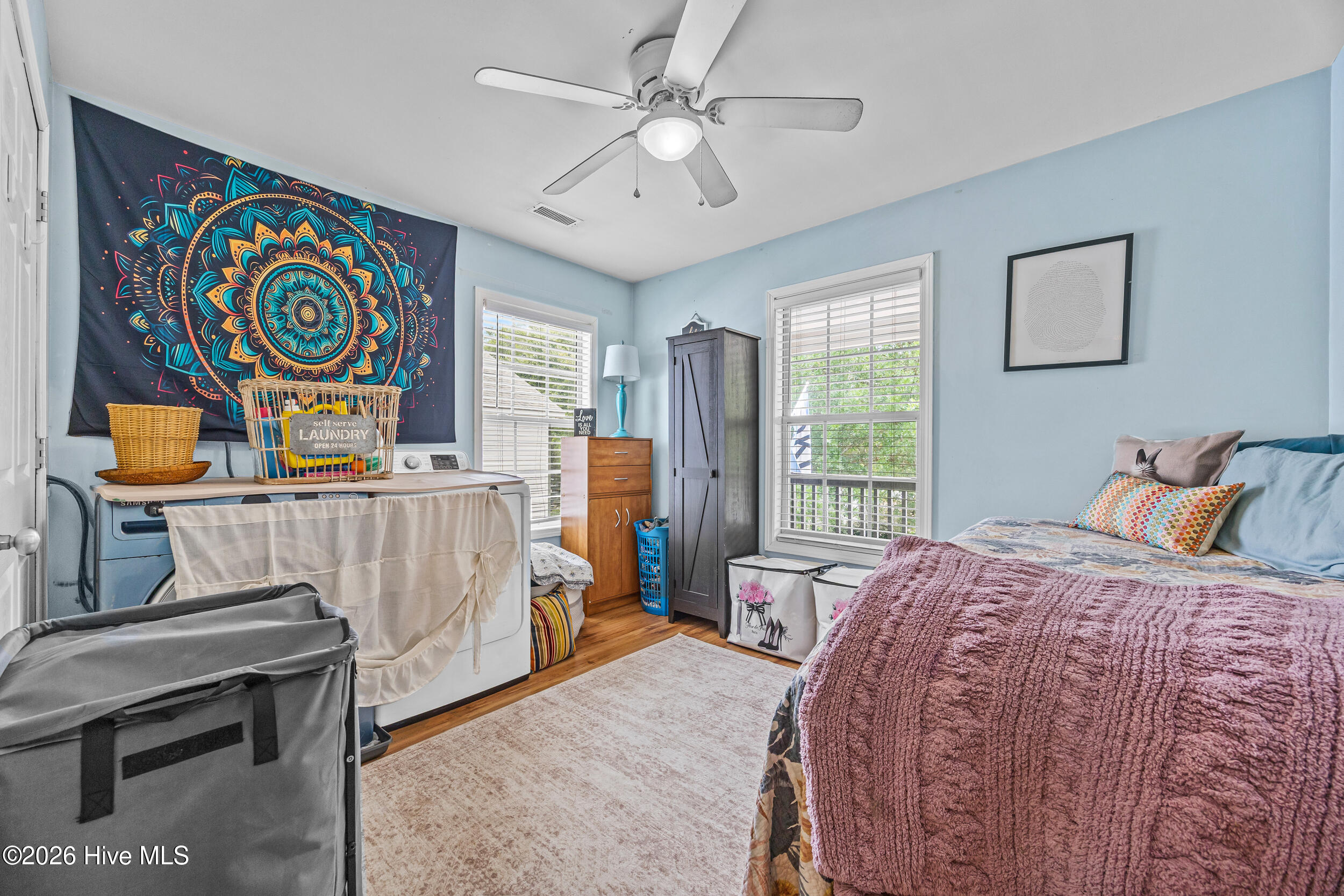 1903 E Oak Island Drive