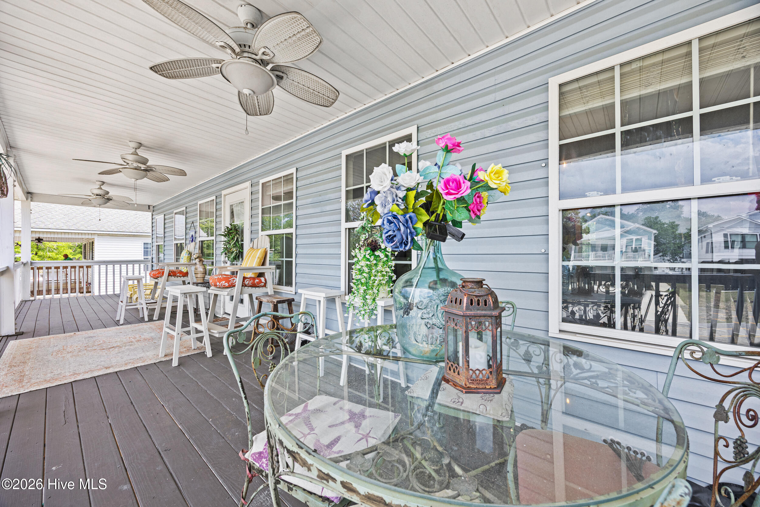 1903 E Oak Island Drive