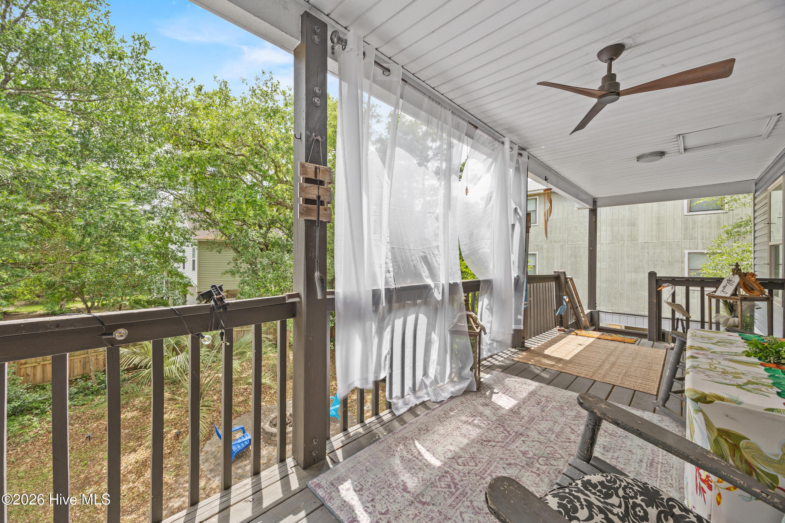1903 E Oak Island Drive